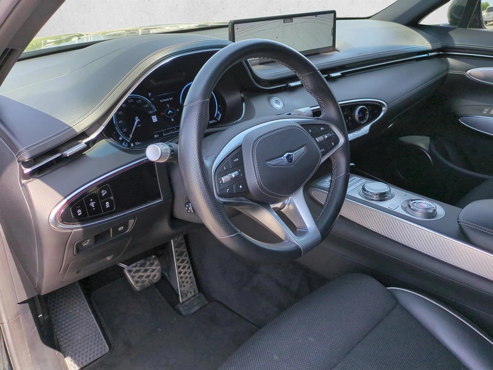 Thumbnail: 2023 Genesis GV70 - 3