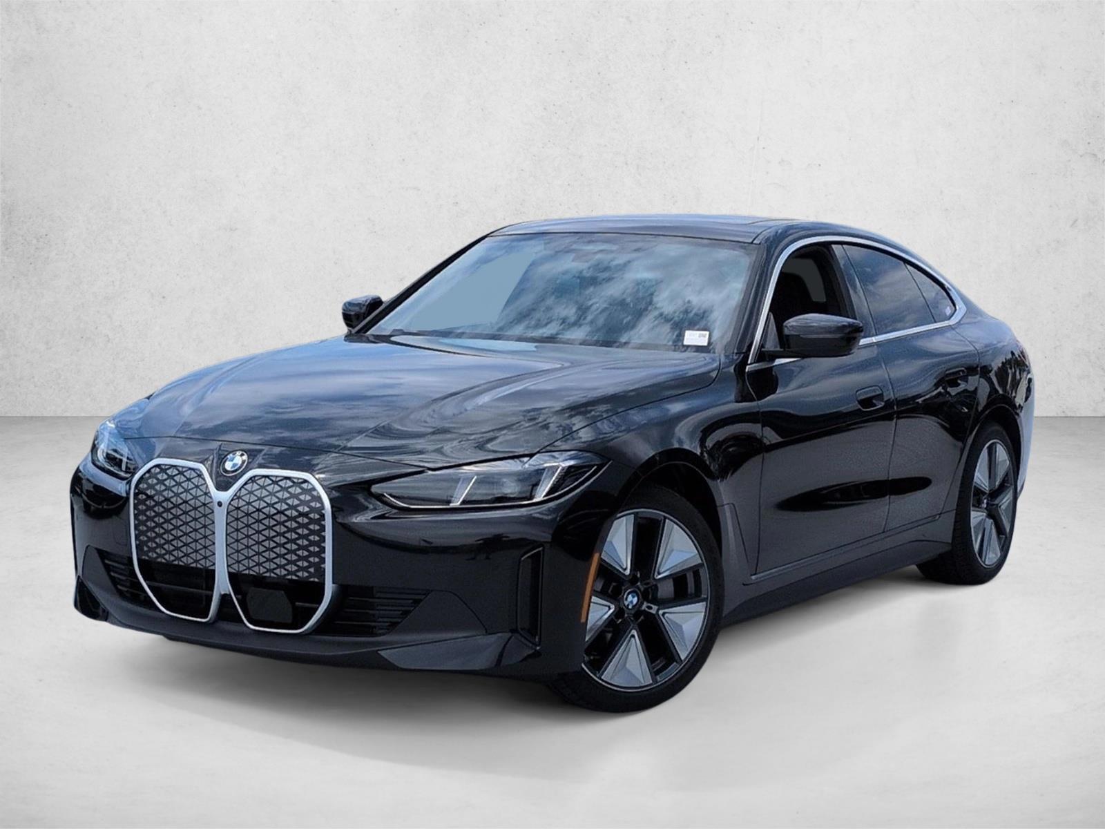 Thumbnail: 2026 BMW i4 - 1