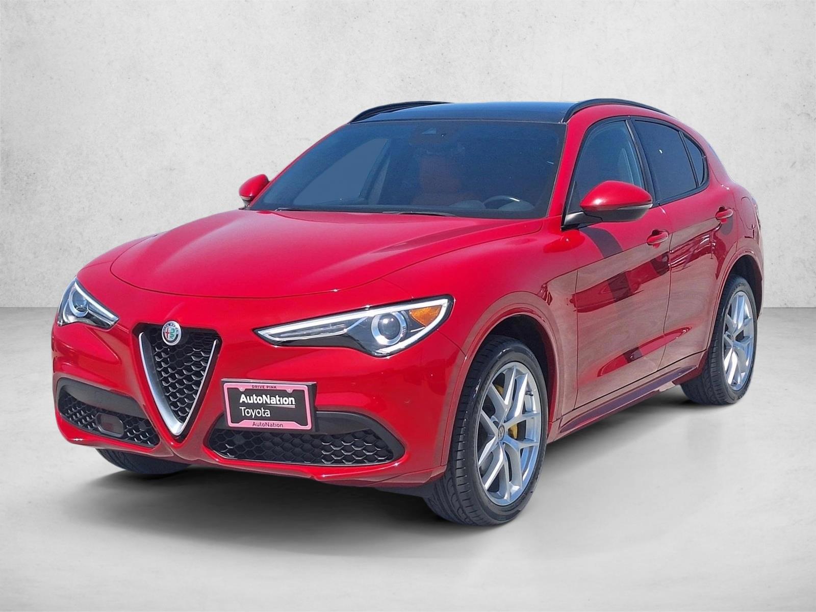 Thumbnail: 2020 Alfa Romeo Stelvio - 1