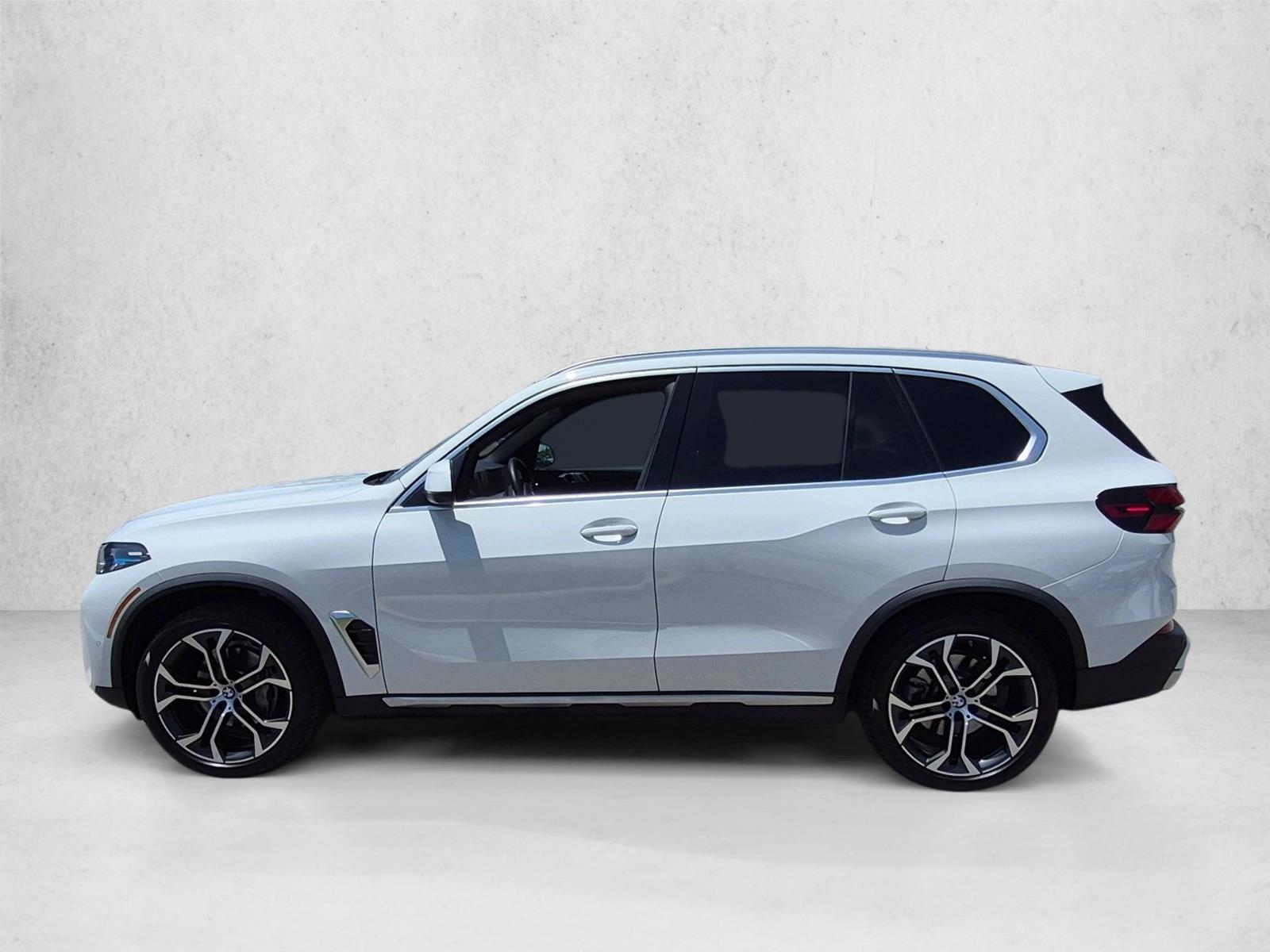 Thumbnail: 2024 BMW X5 - 2