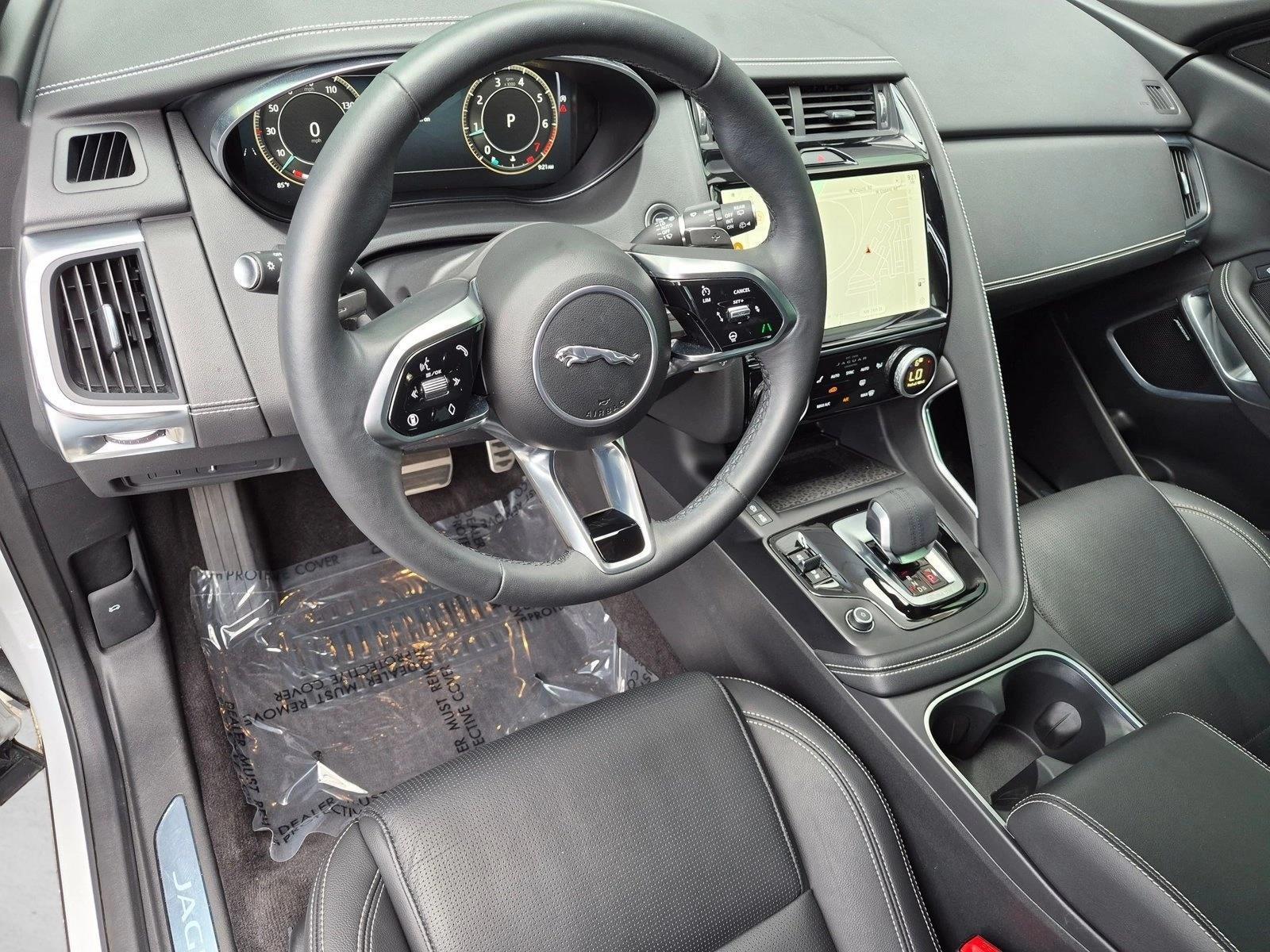 Thumbnail: 2024 Jaguar E-Pace - 3