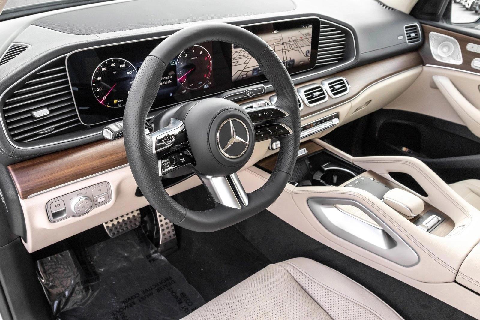 Thumbnail: 2026 Mercedes-Benz GLS - 3