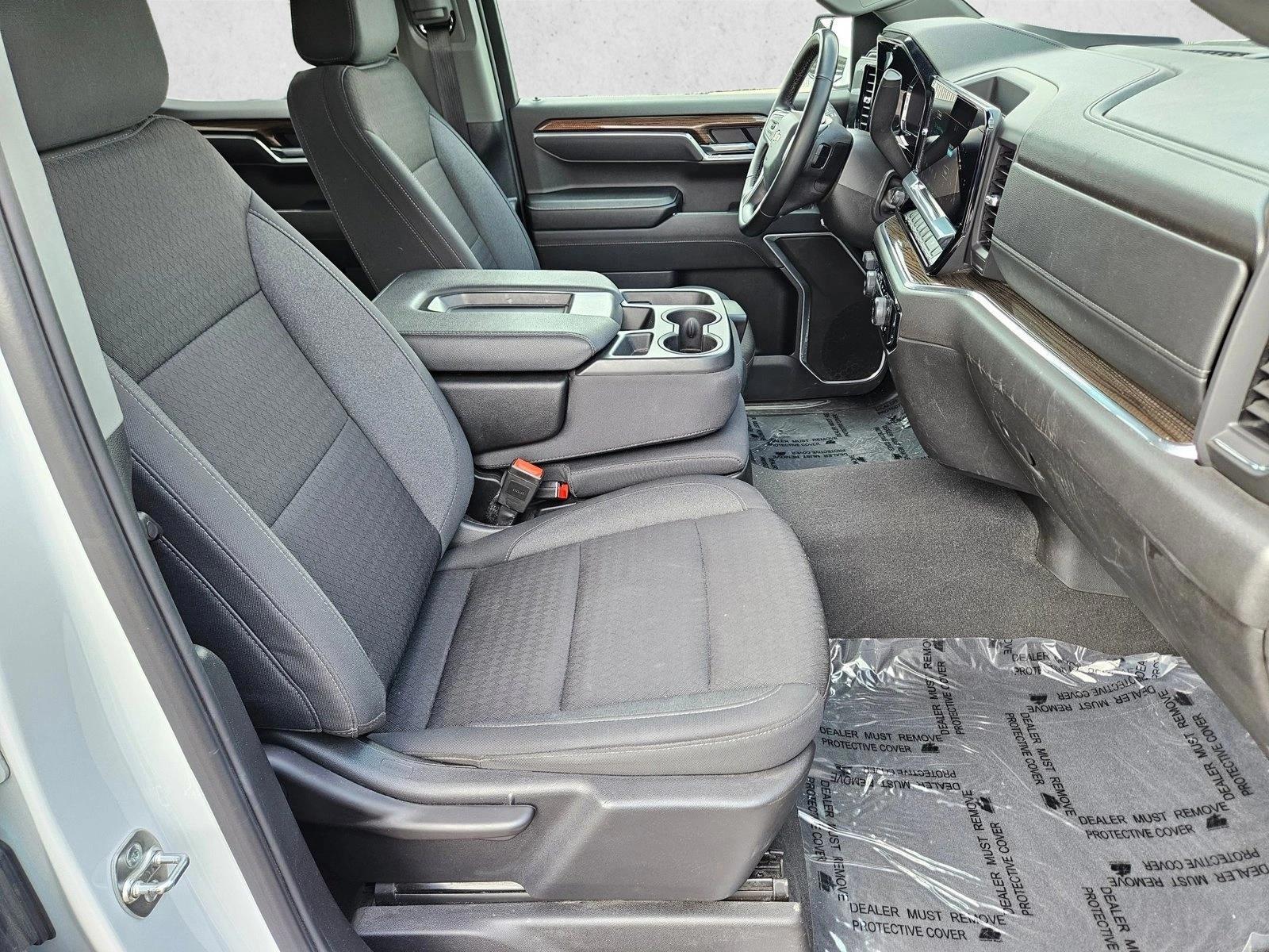 2025 Chevrolet Silverado 1500 LT - Photo 19