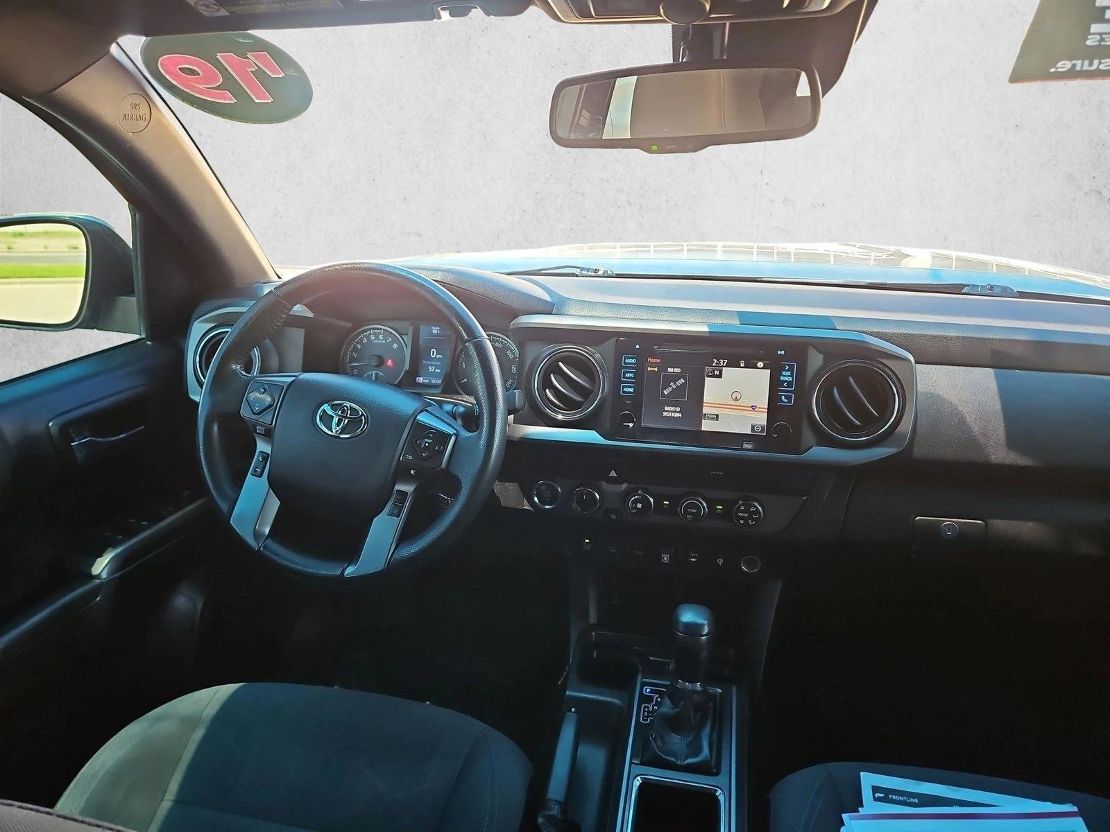 Thumbnail: 2019 Toyota Tacoma - 4