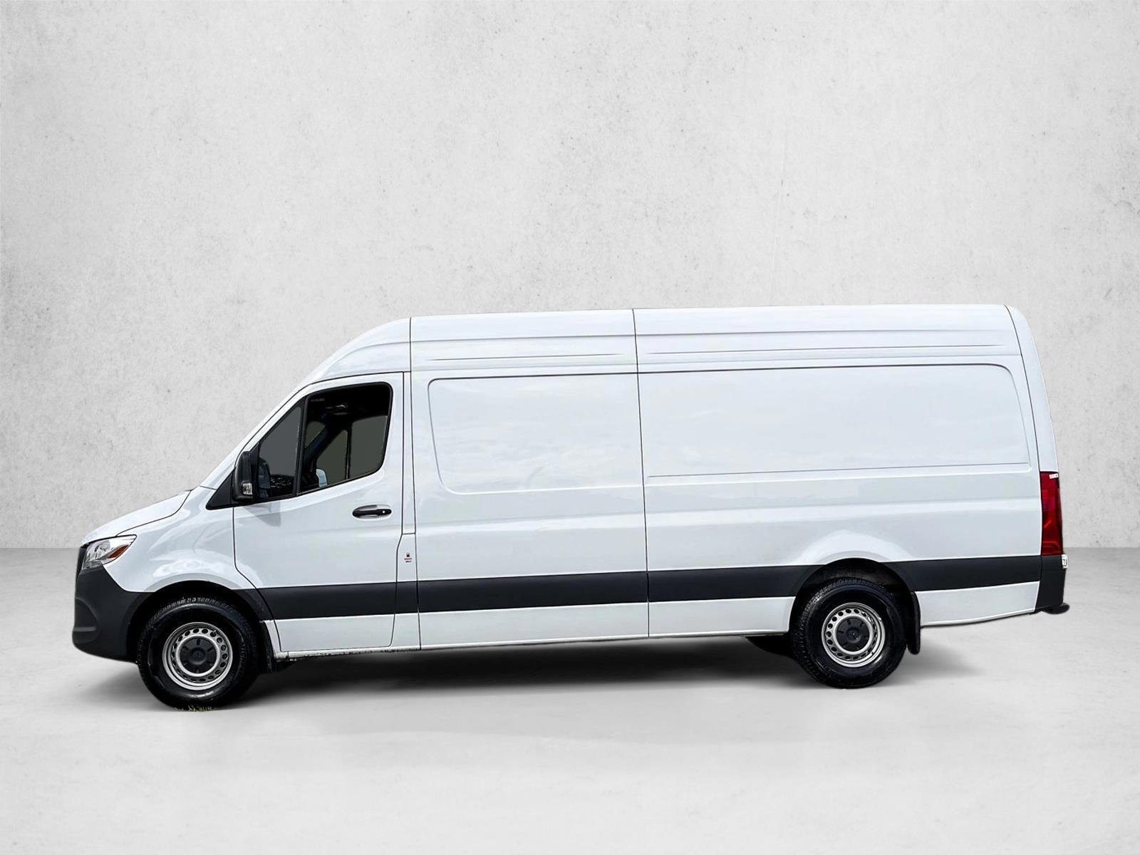 Thumbnail: 2026 Mercedes-Benz Sprinter - 2