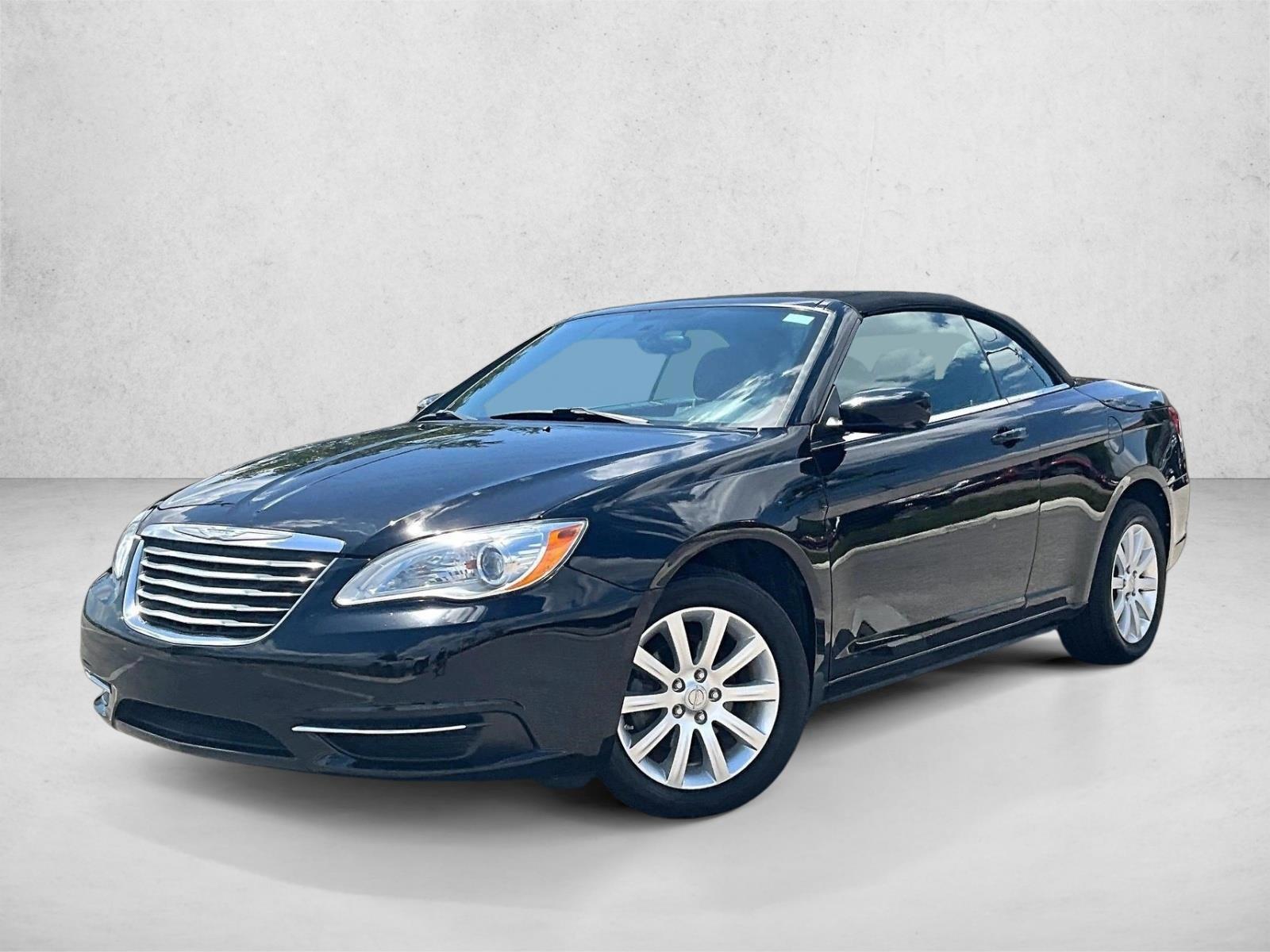Thumbnail: 2011 Chrysler 200 - 1