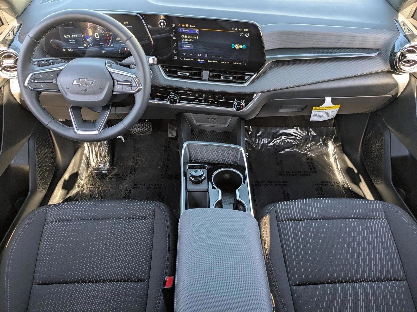 Thumbnail: 2026 Chevrolet Equinox - 4