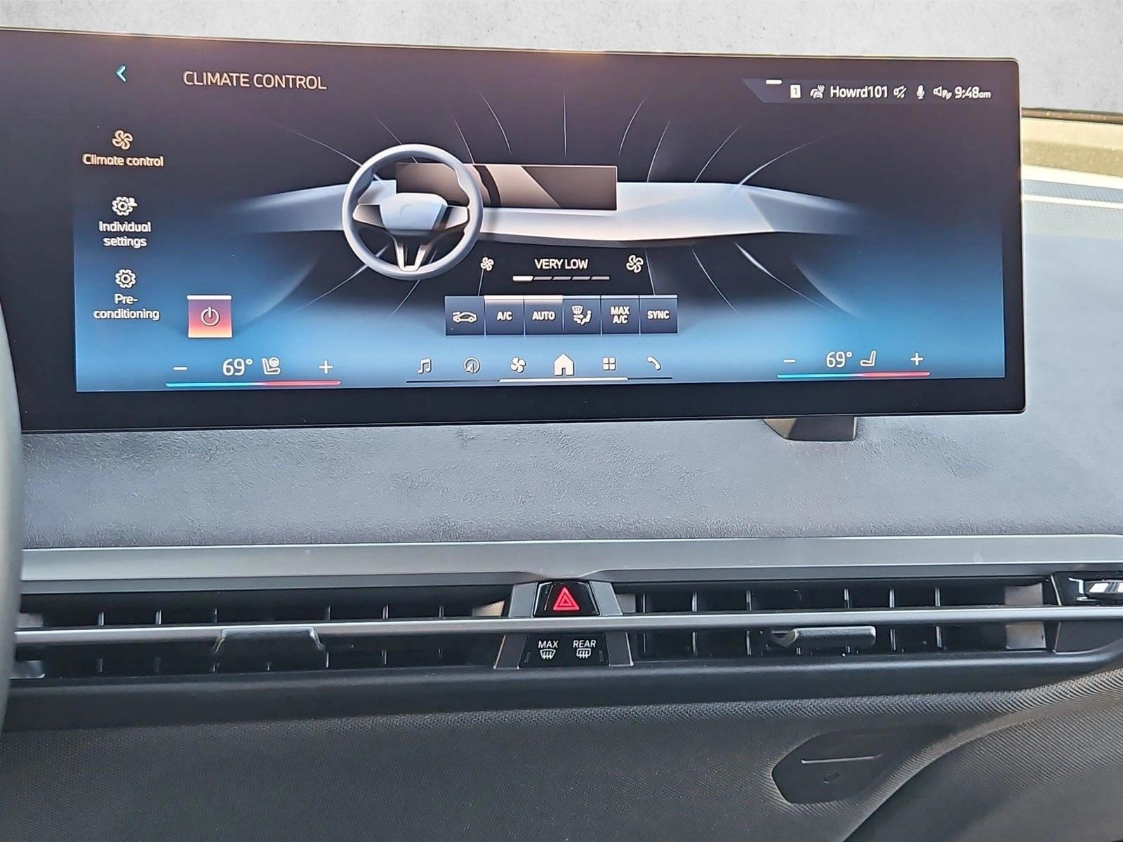 2026 BMW iX 45 - Photo 15