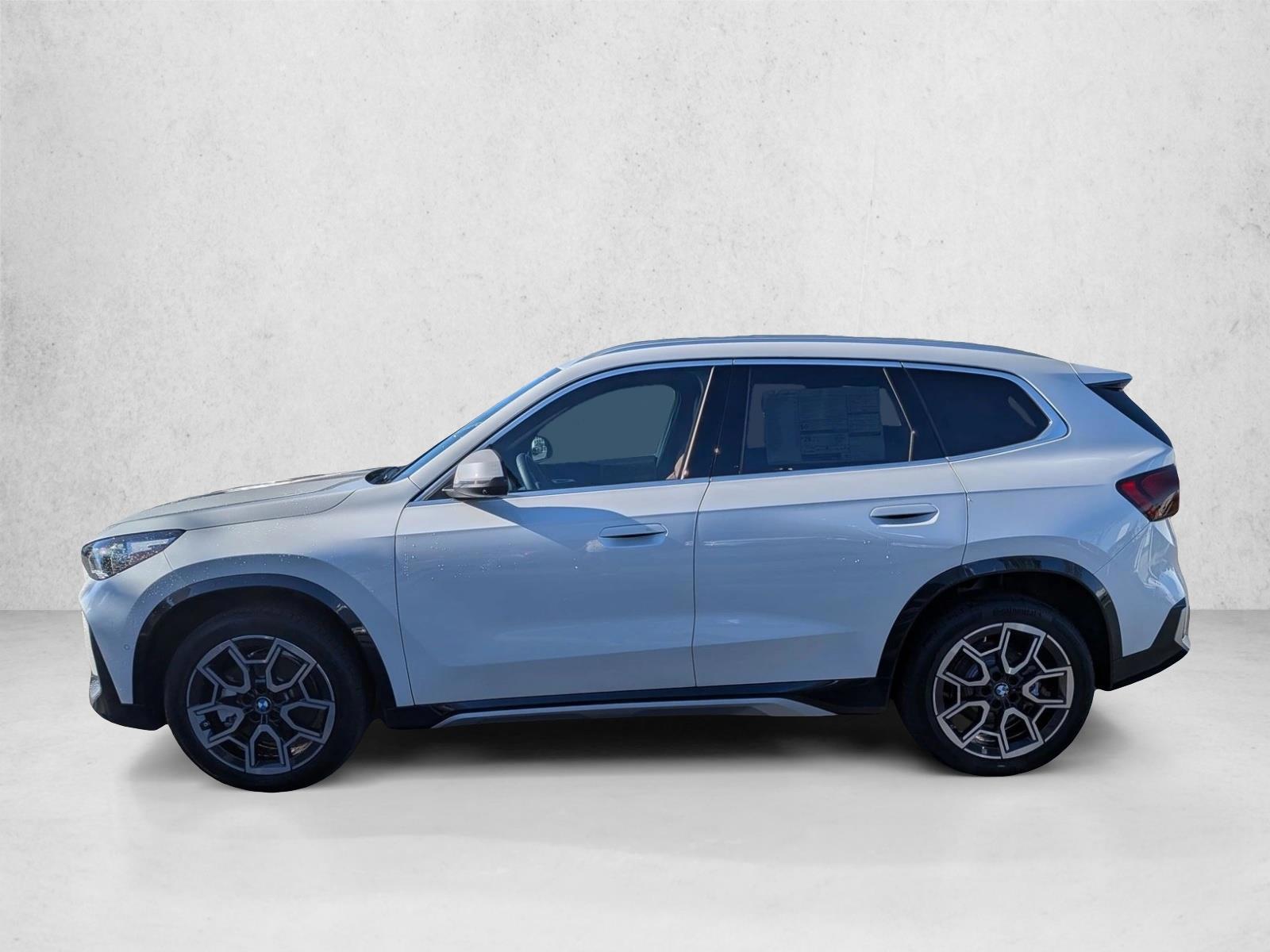 Thumbnail: 2026 BMW X1 - 2