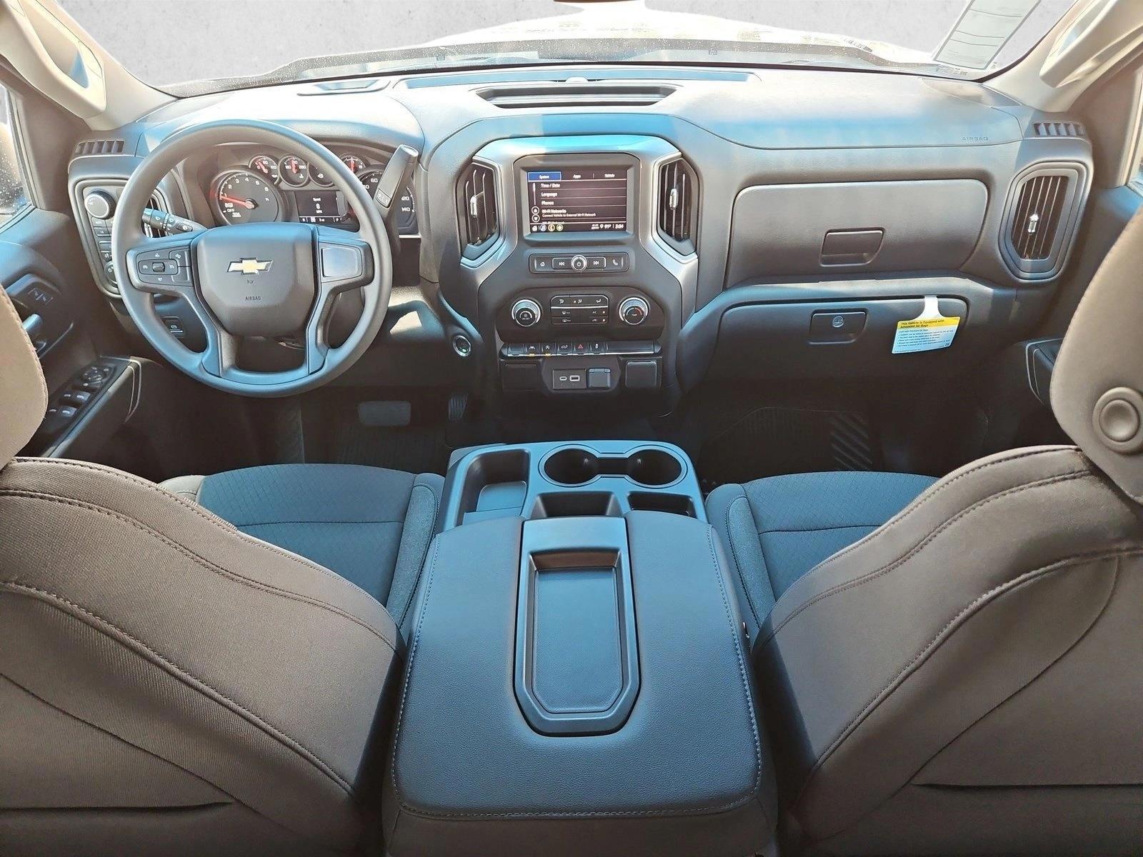 Thumbnail: 2026 Chevrolet Silverado 1500 - 4