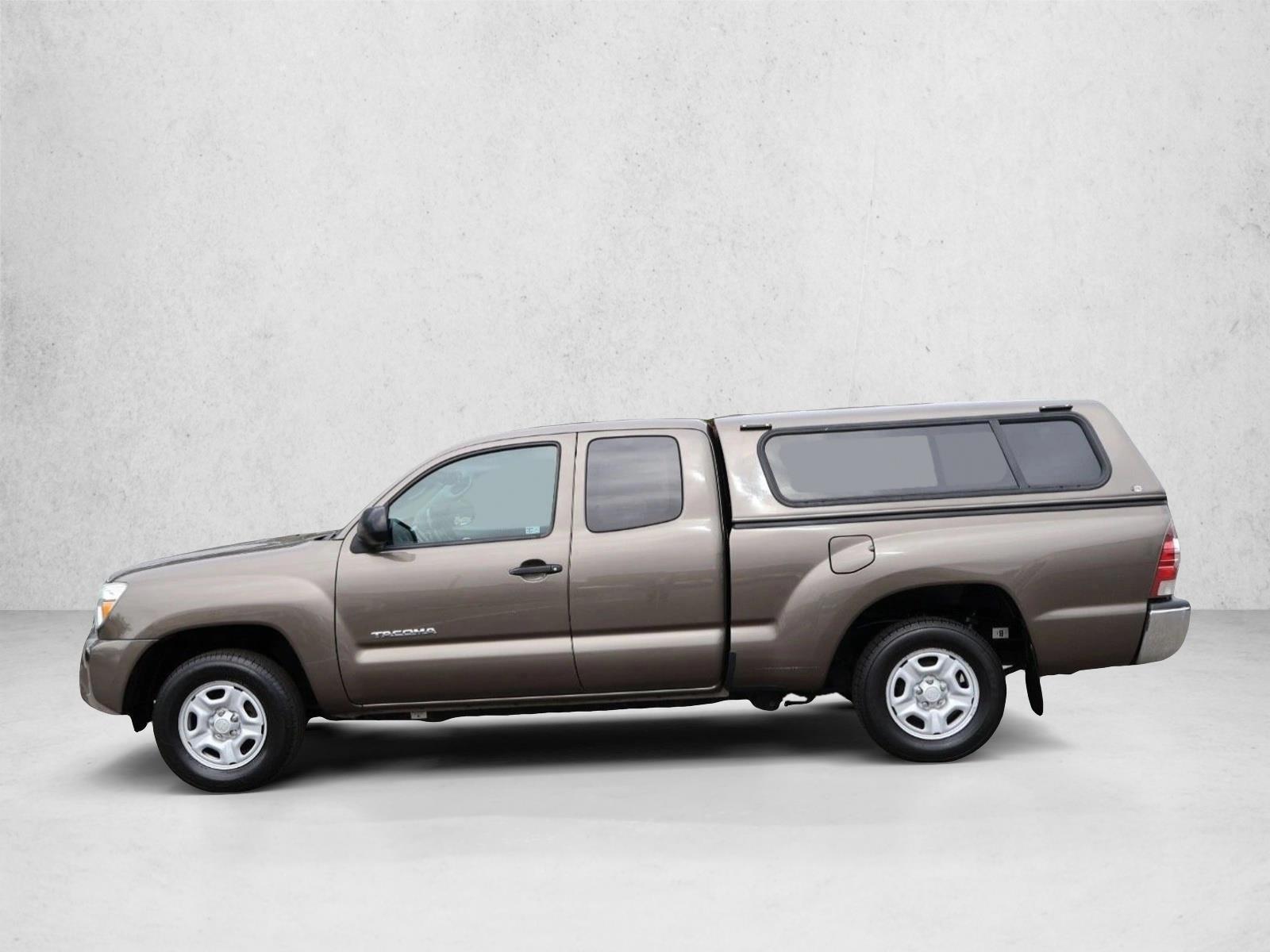 Thumbnail: 2013 Toyota Tacoma - 2