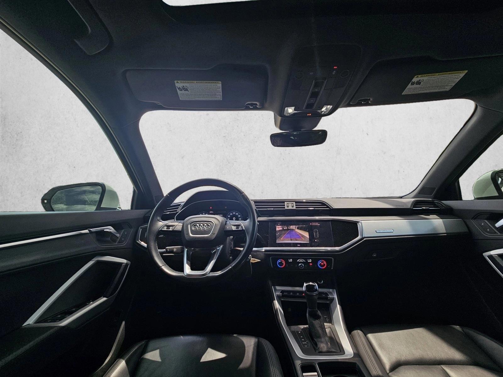 Thumbnail: 2021 Audi Q3 - 2
