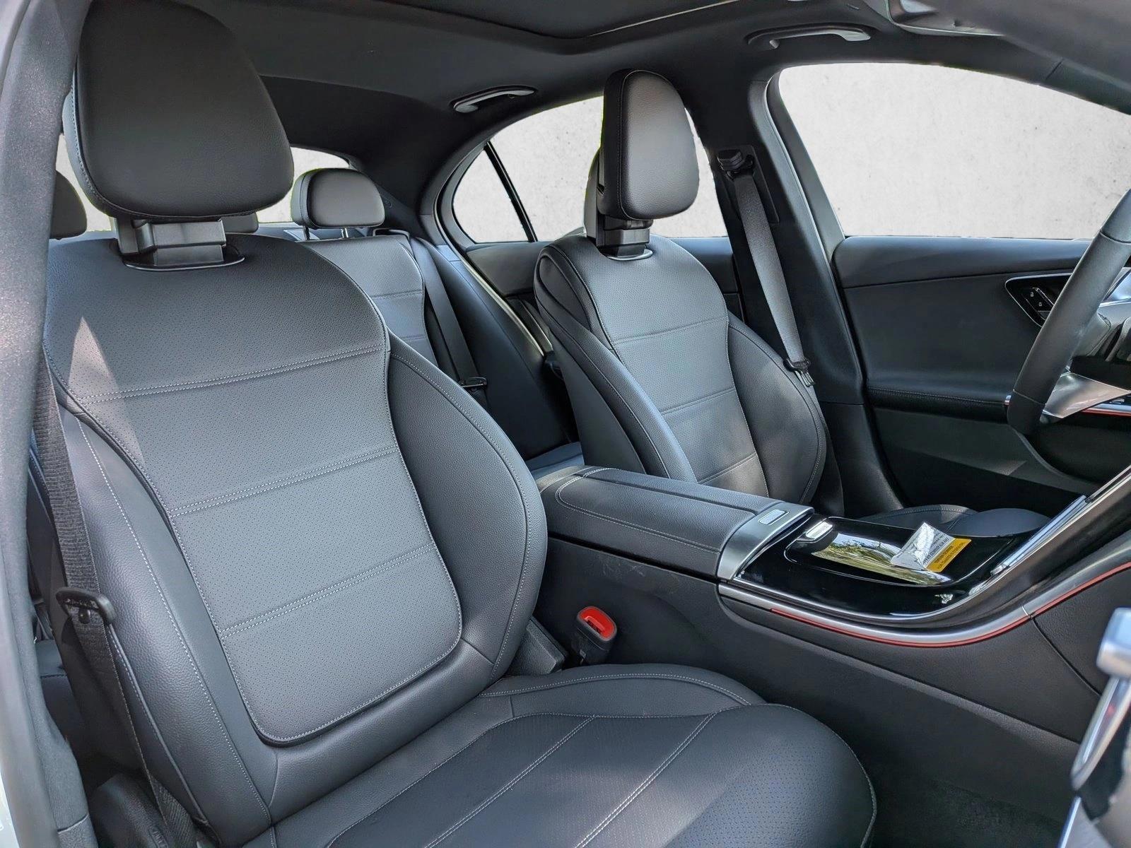 2026 Mercedes-Benz C-Class Sedan C 300 - Photo 19