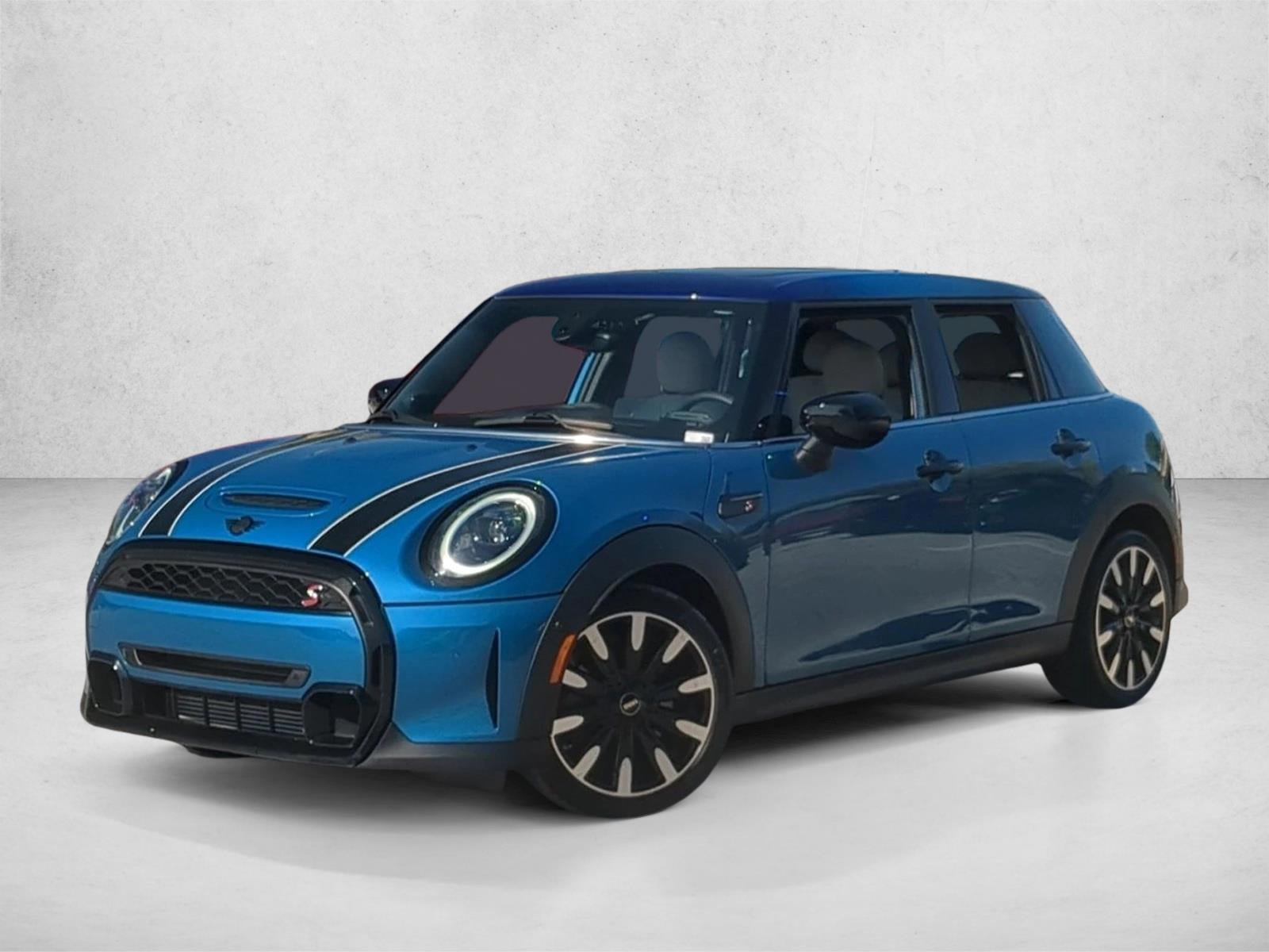 2024 MINI Hardtop 4 Door
