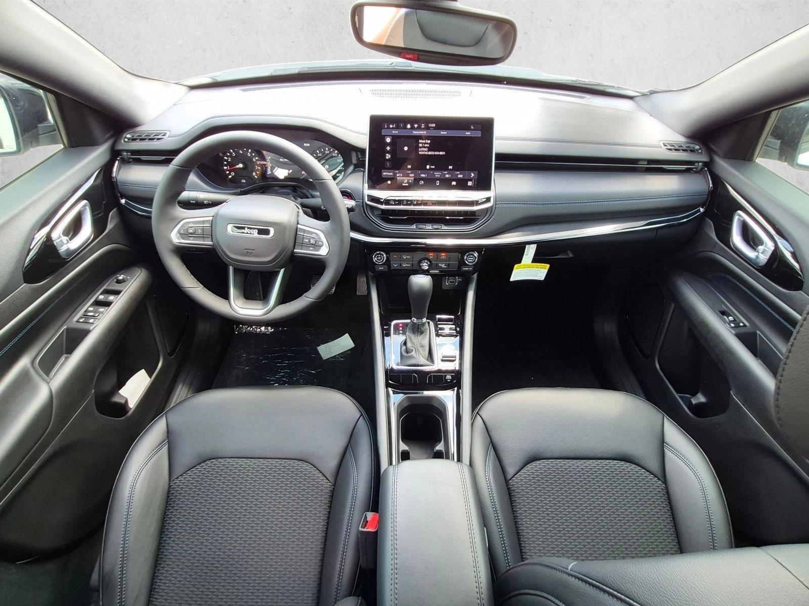 Thumbnail: 2026 Jeep Compass - 3