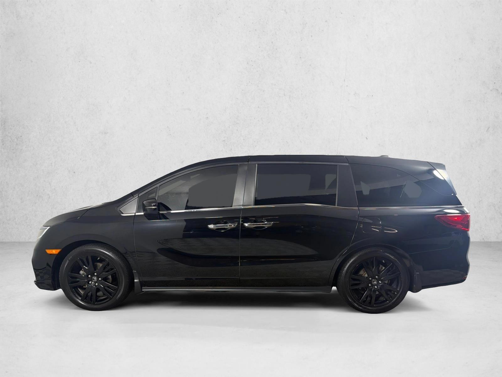 Thumbnail: 2019 Honda Odyssey - 2