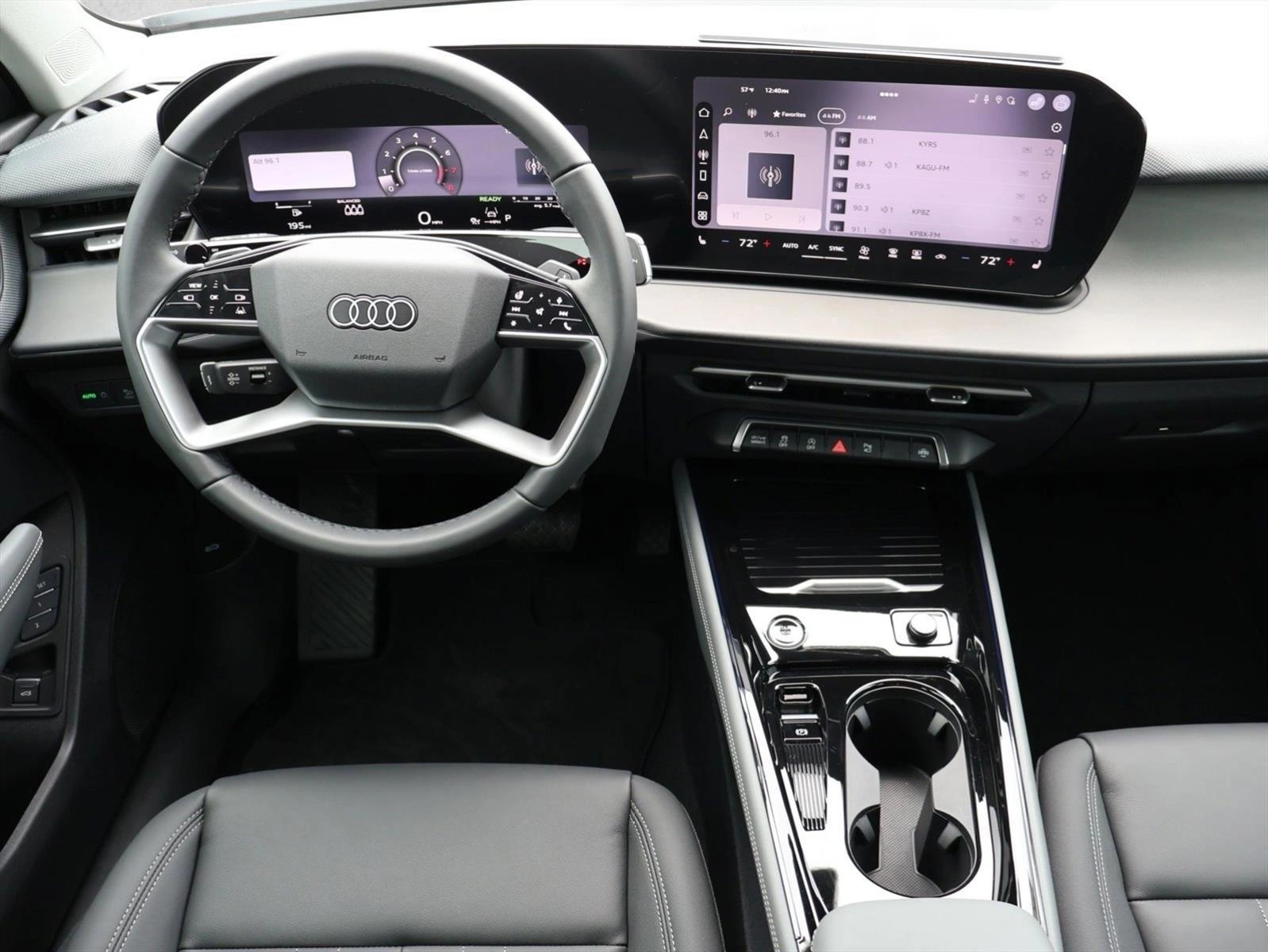 Thumbnail: 2026 Audi Q3 - 4