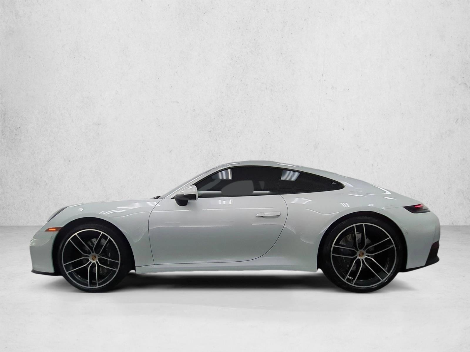 Thumbnail: 2025 Porsche 911 - 2