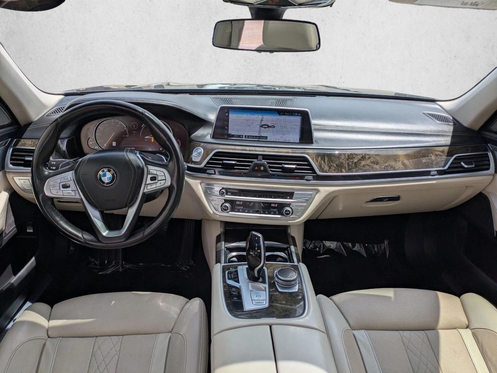 Thumbnail: 2016 BMW 7 Series - 4