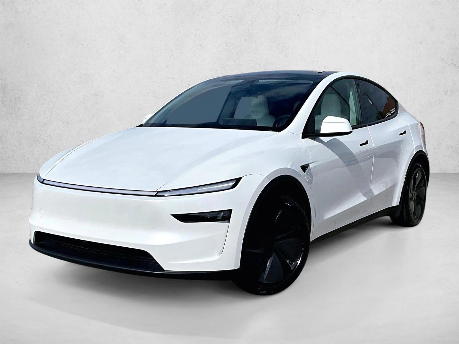 2026 Tesla Model Y Premium All-Wheel Drive's photo