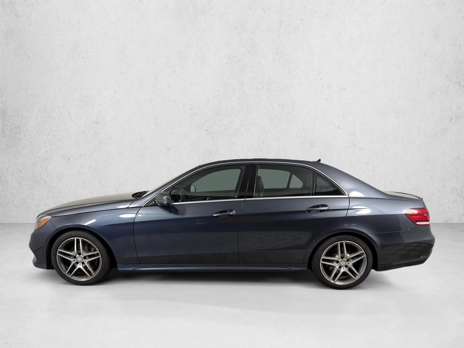 Thumbnail: 2014 Mercedes-Benz E-Class - 2