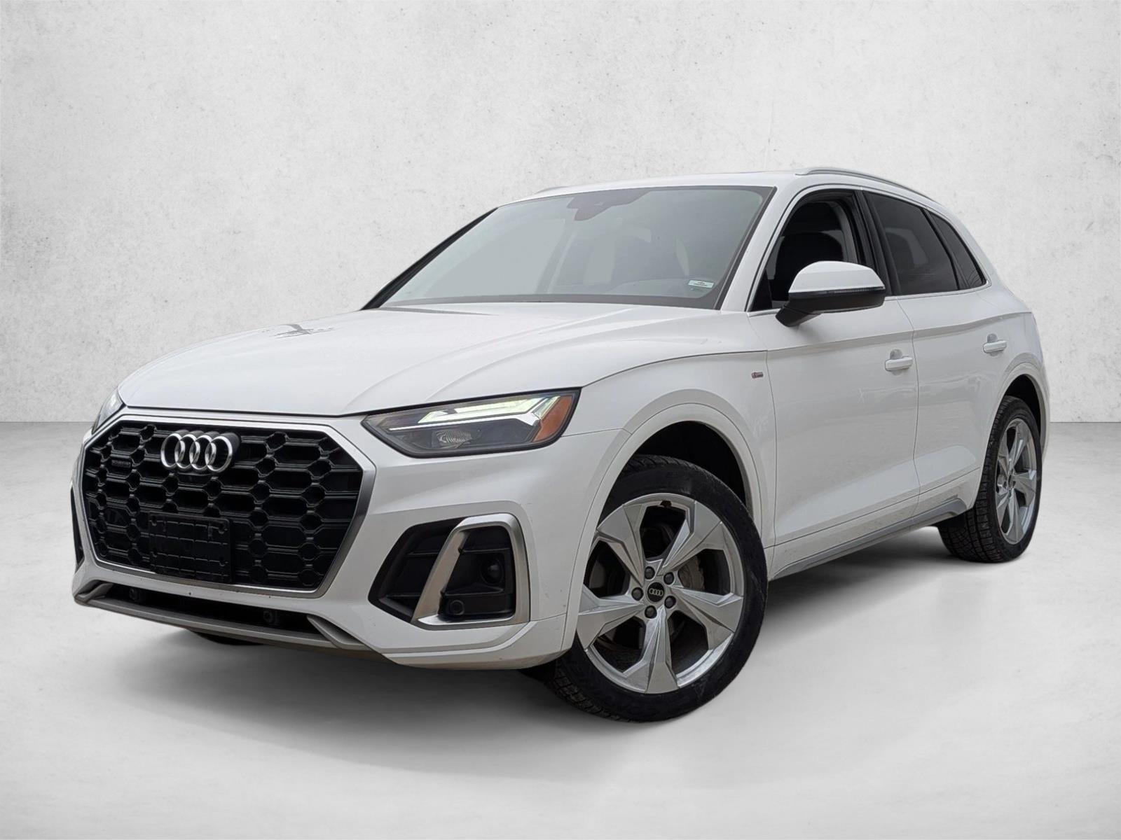Thumbnail: 2023 Audi Q5 - 1