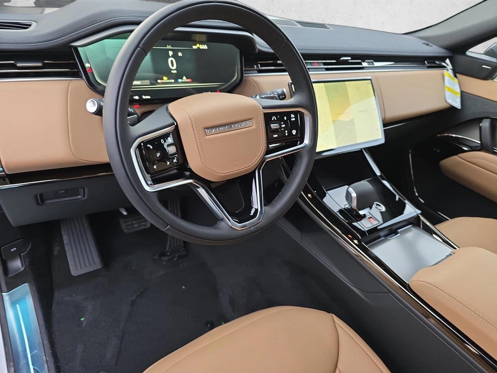 Thumbnail: 2026 Land Rover Range Rover Sport - 4