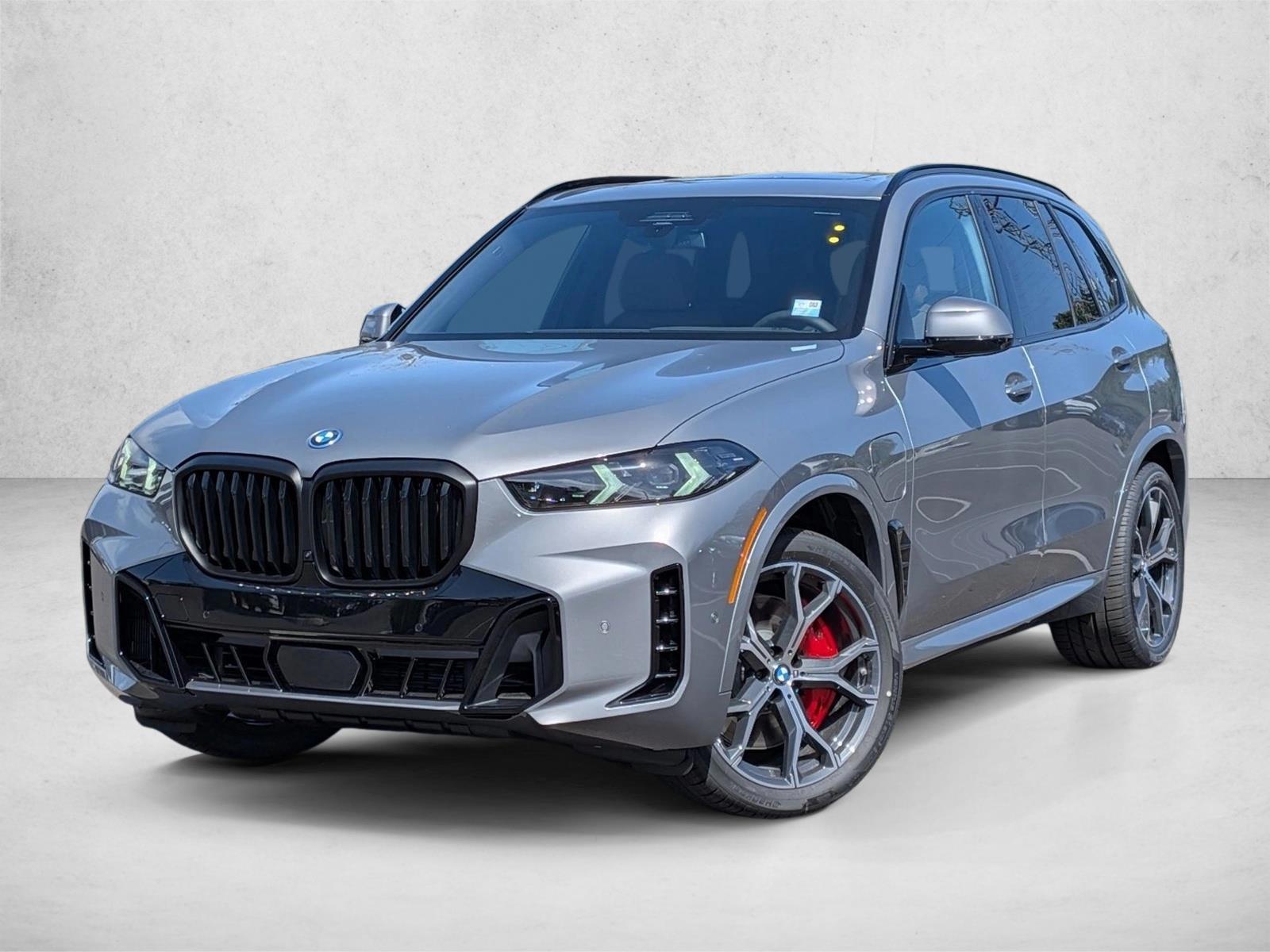 Thumbnail: 2026 BMW X5 - 1