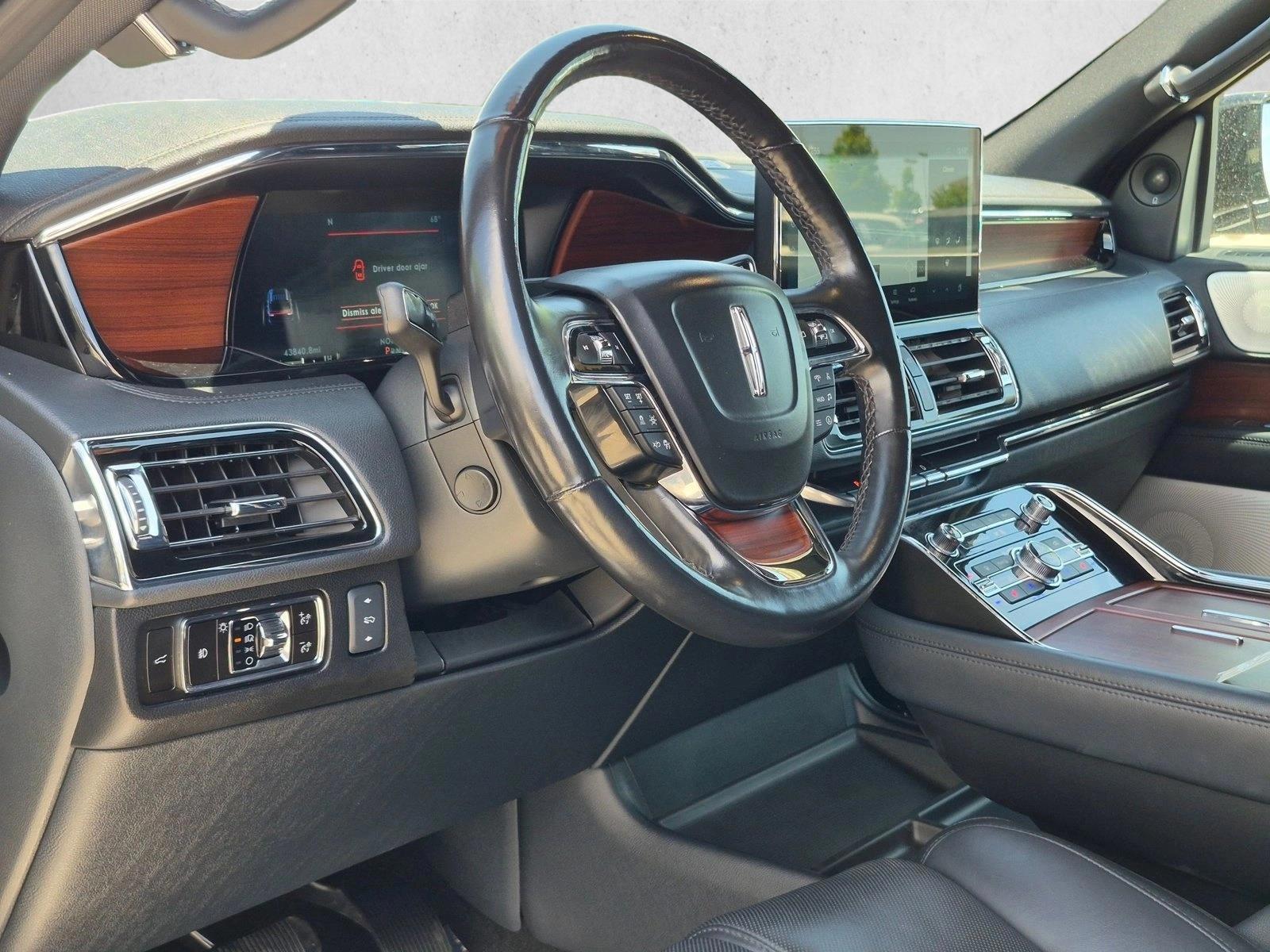 2023 Lincoln Navigator Reserve - Photo 10