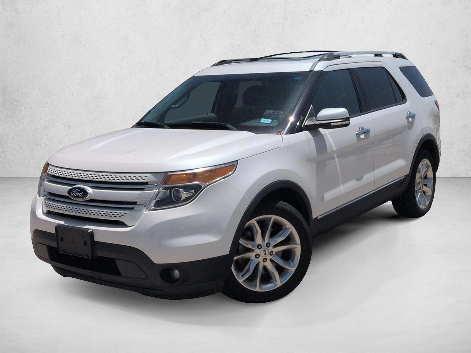 Thumbnail: 2015 Ford Explorer - 2
