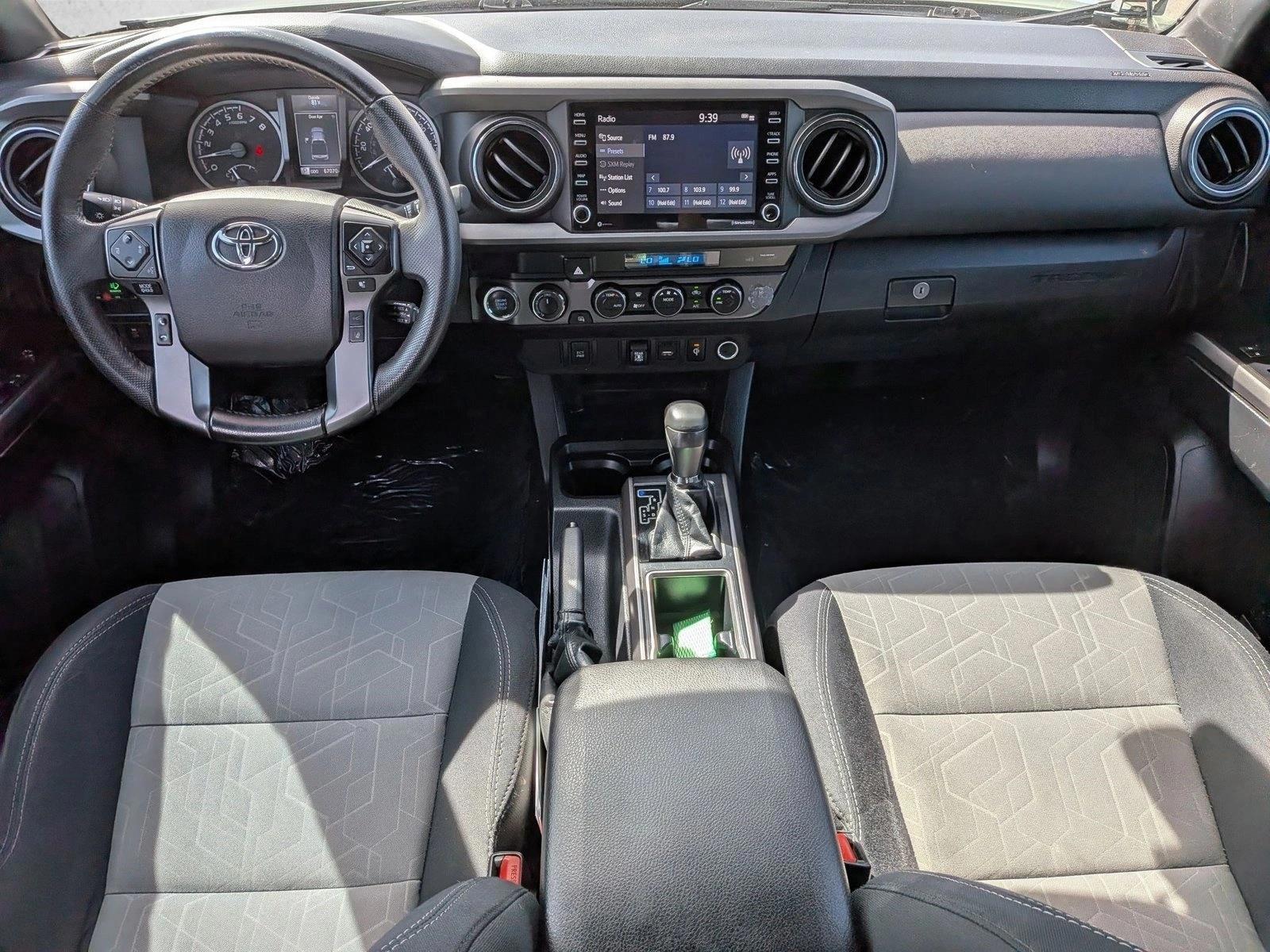 Thumbnail: 2022 Toyota Tacoma - 3