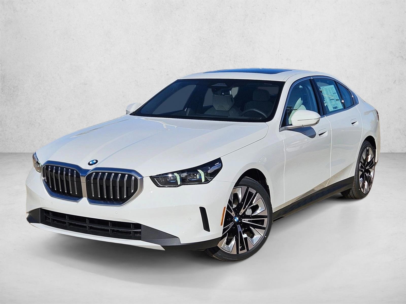 Thumbnail: 2026 BMW 5 Series - 1