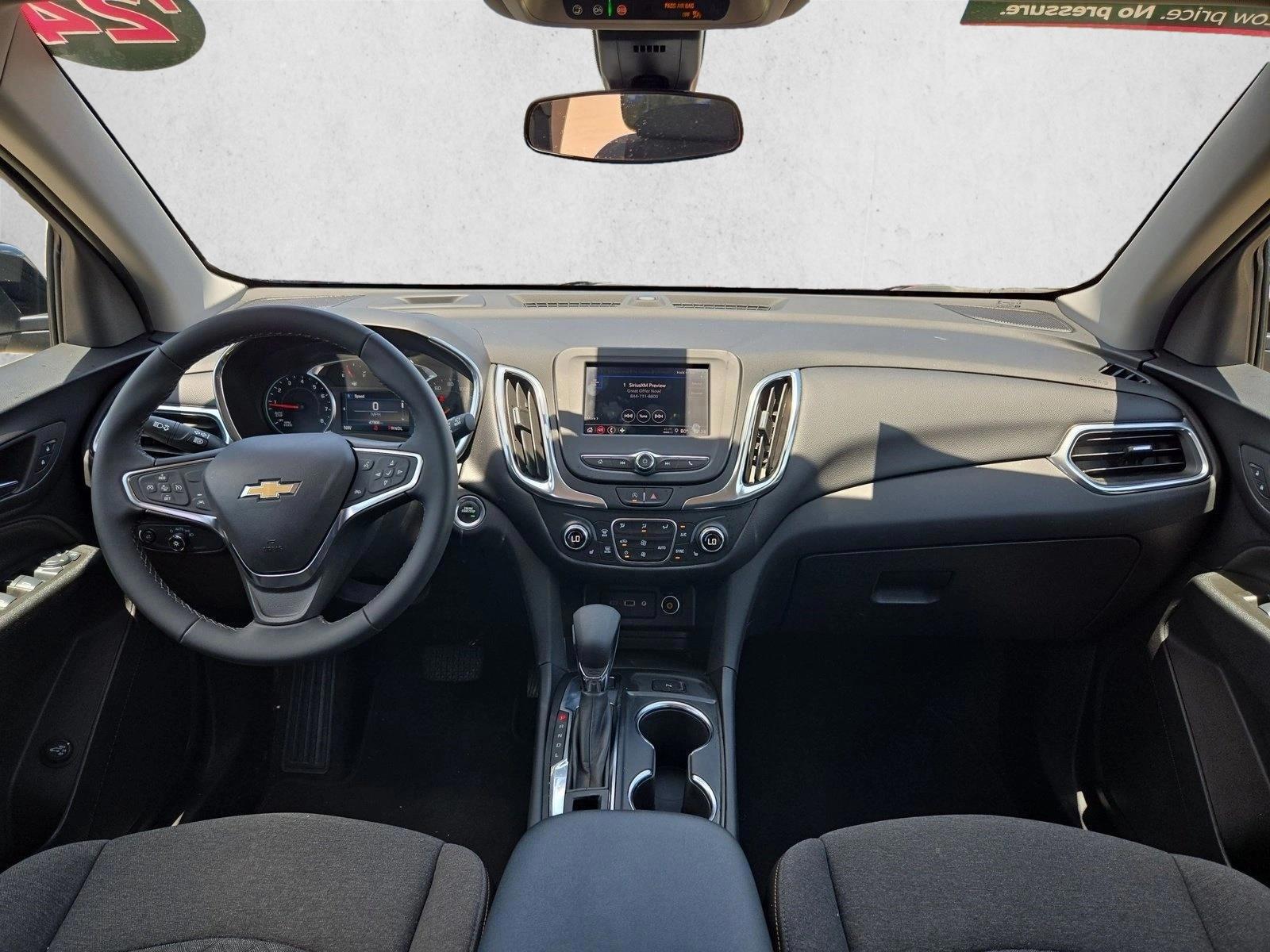 Thumbnail: 2024 Chevrolet Equinox - 3