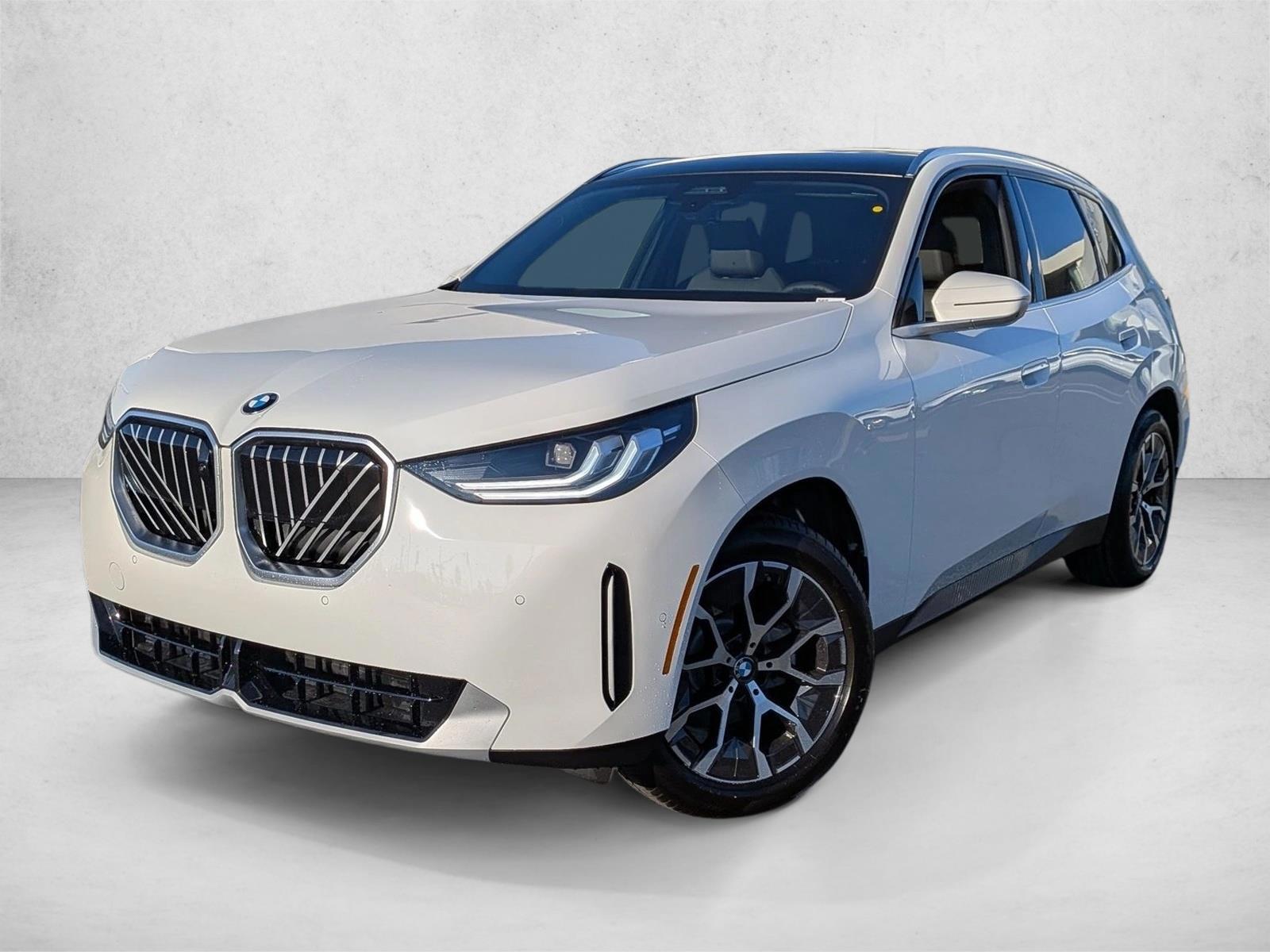 Thumbnail: 2026 BMW X3 - 1