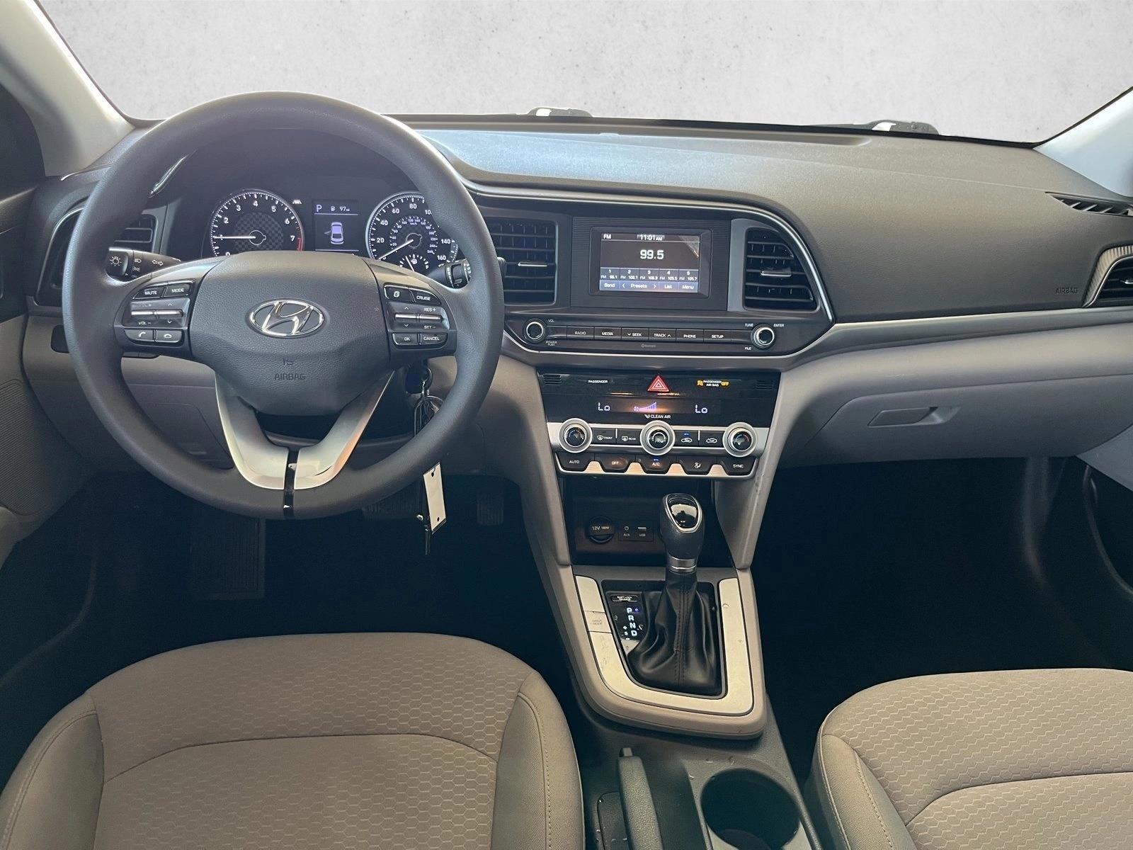 Thumbnail: 2020 Hyundai Elantra - 3