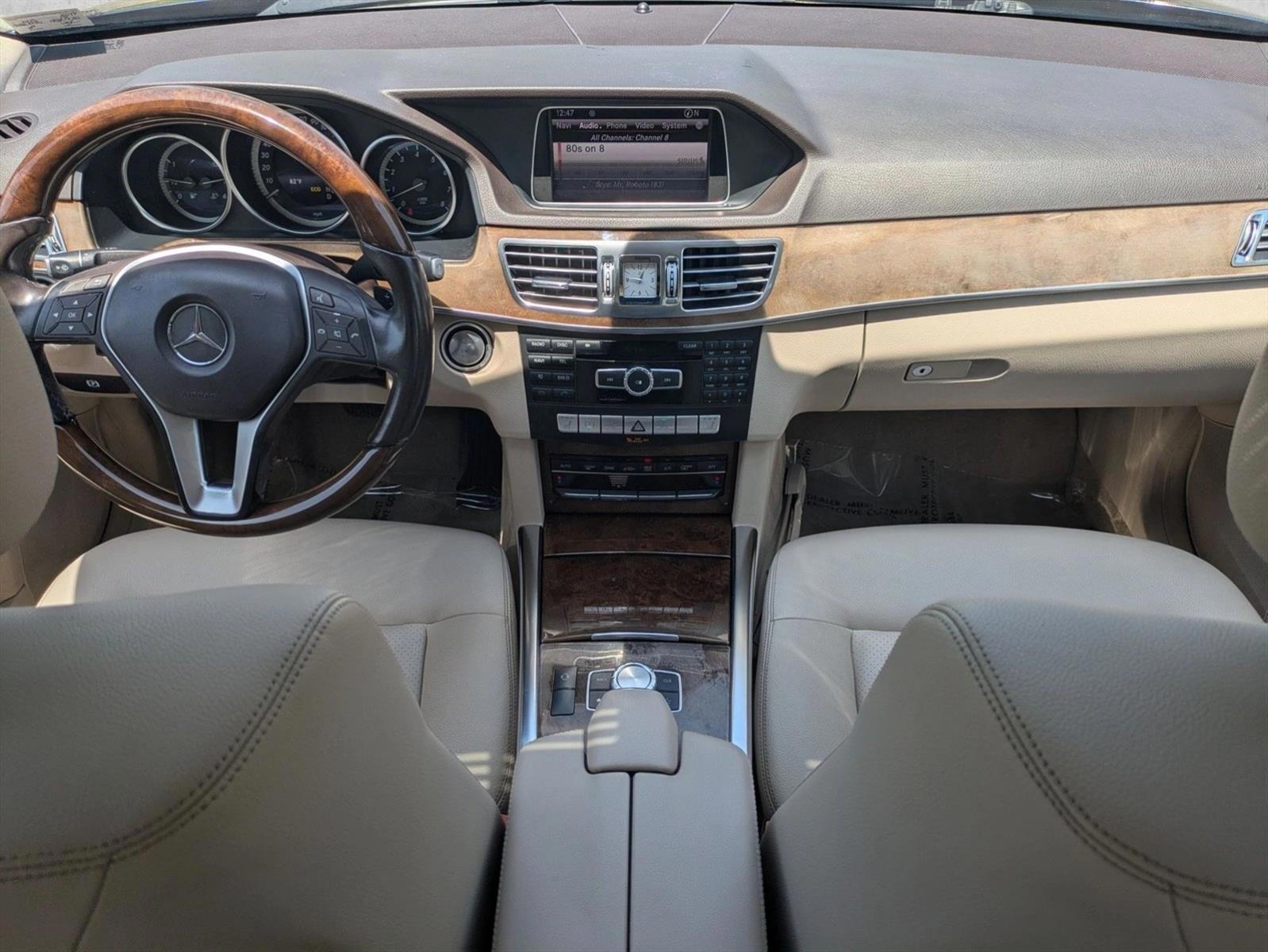 Thumbnail: 2014 Mercedes-Benz E-Class - 3
