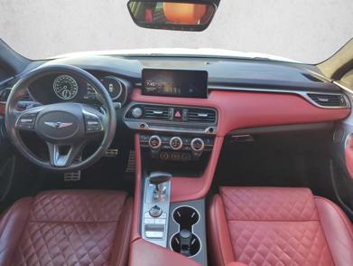 2022 Genesis G70