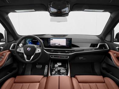 2026 BMW X7