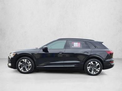 2022 Audi E-tron