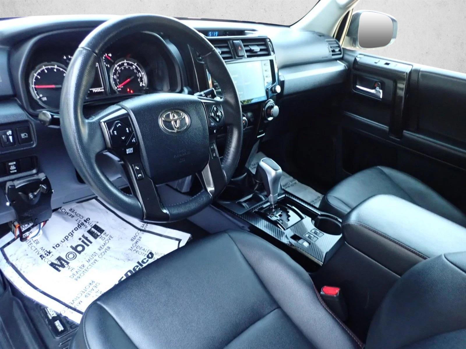 Thumbnail: 2021 Toyota 4Runner - 3
