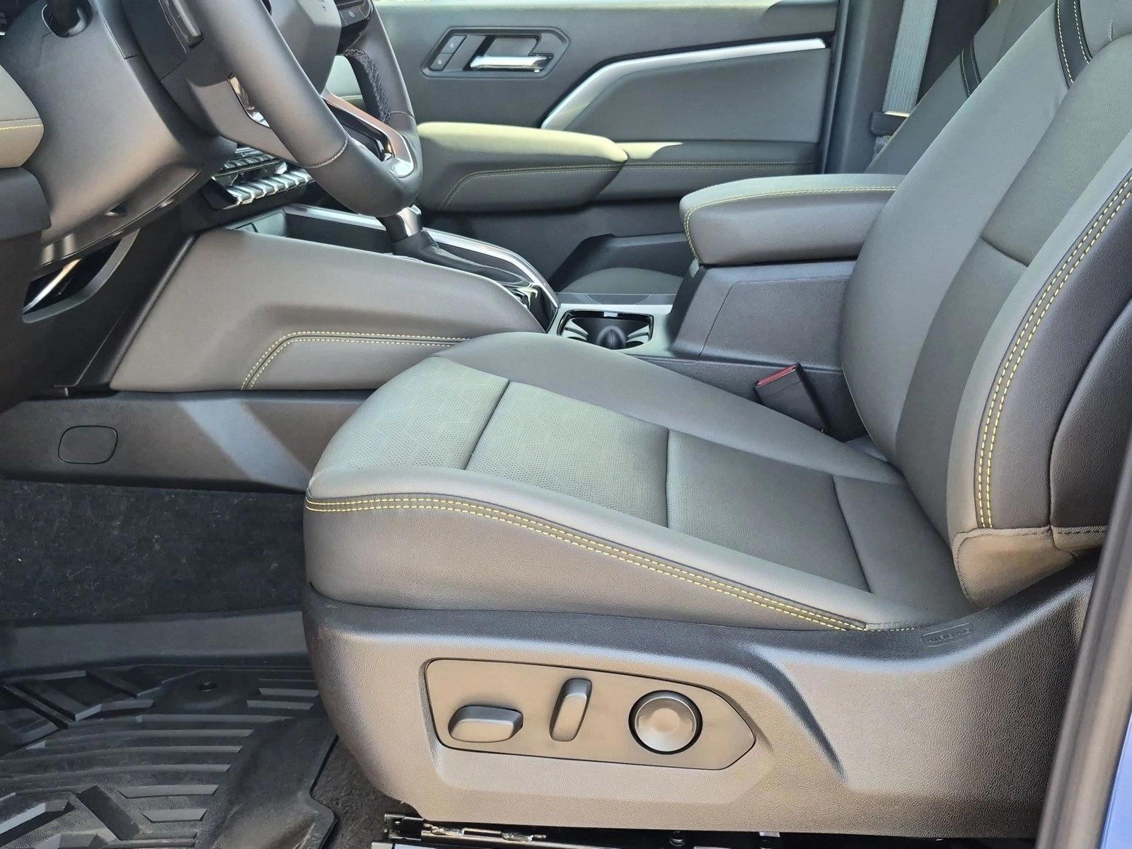 Thumbnail: 2026 Chevrolet Colorado - 6
