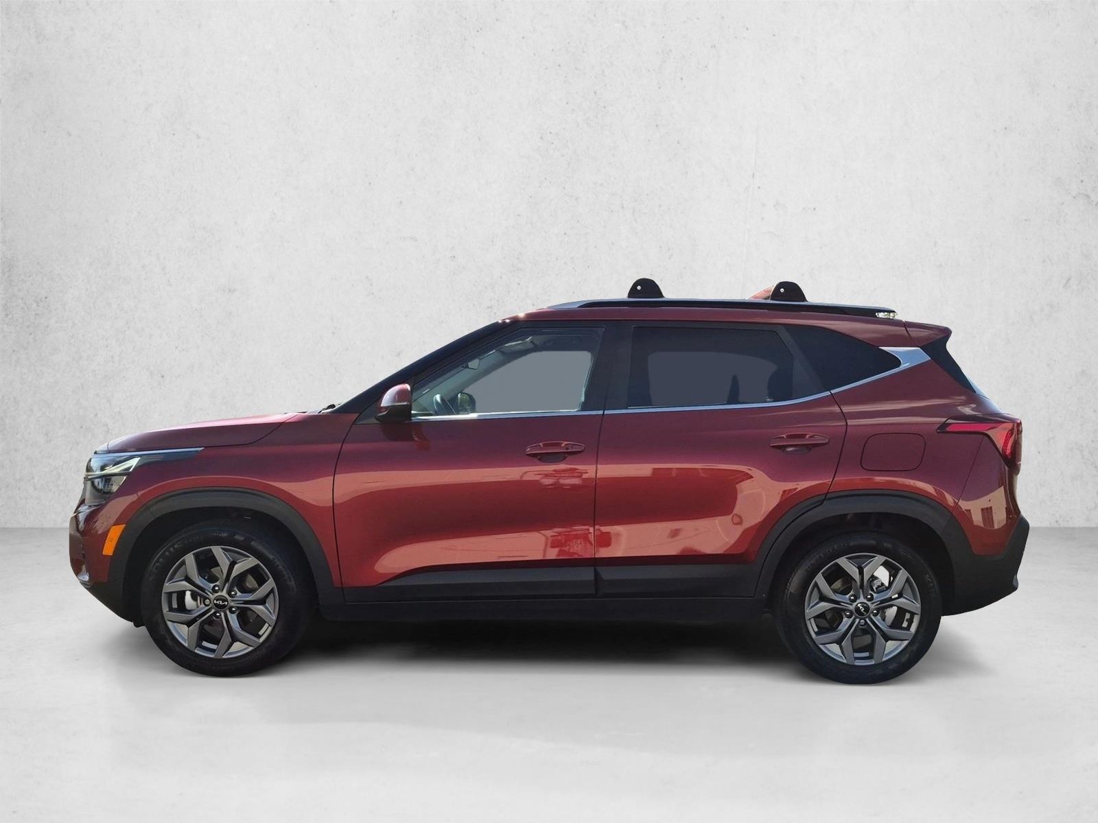 Thumbnail: 2024 Kia Seltos - 2