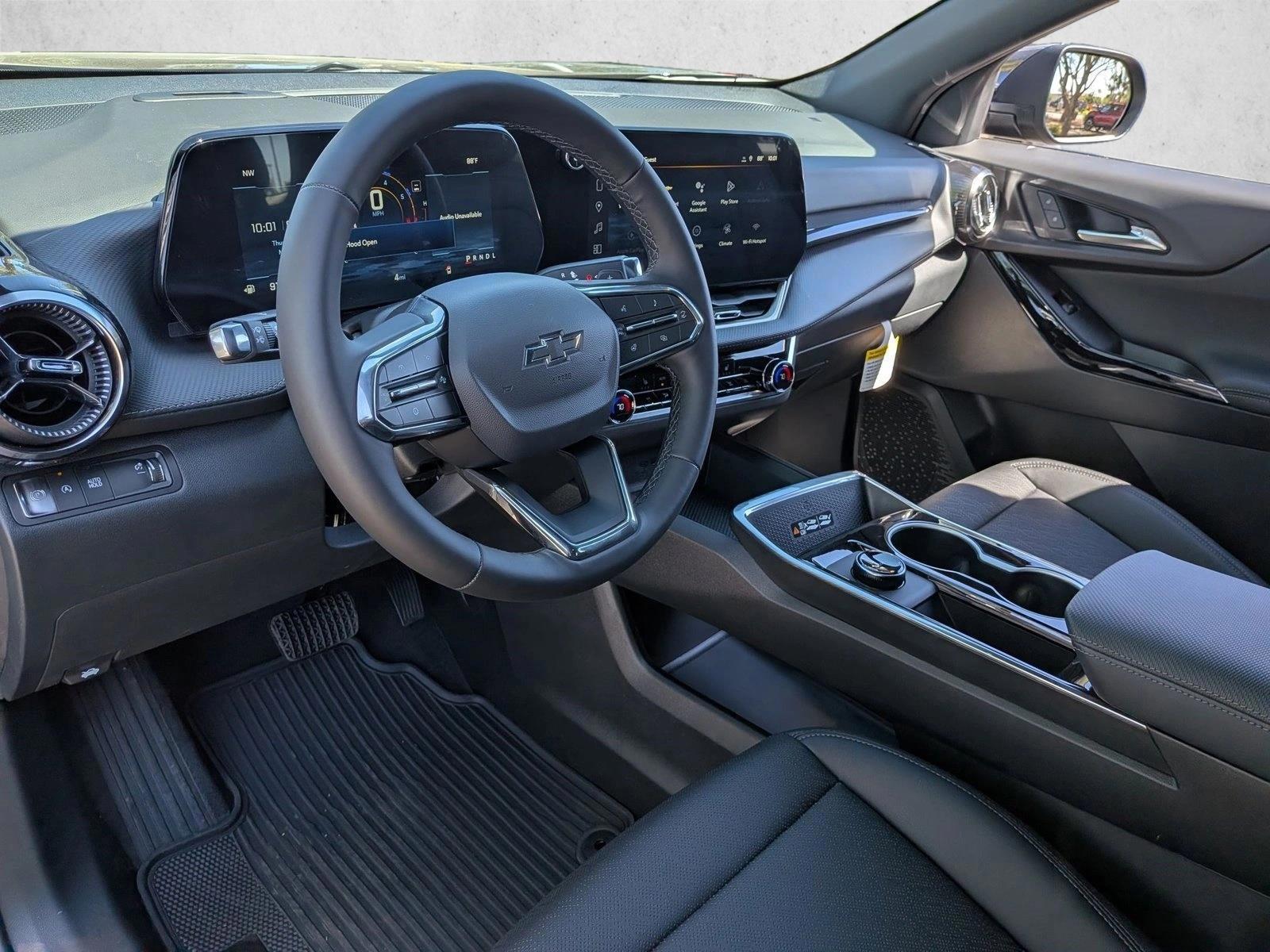Thumbnail: 2026 Chevrolet Equinox - 3