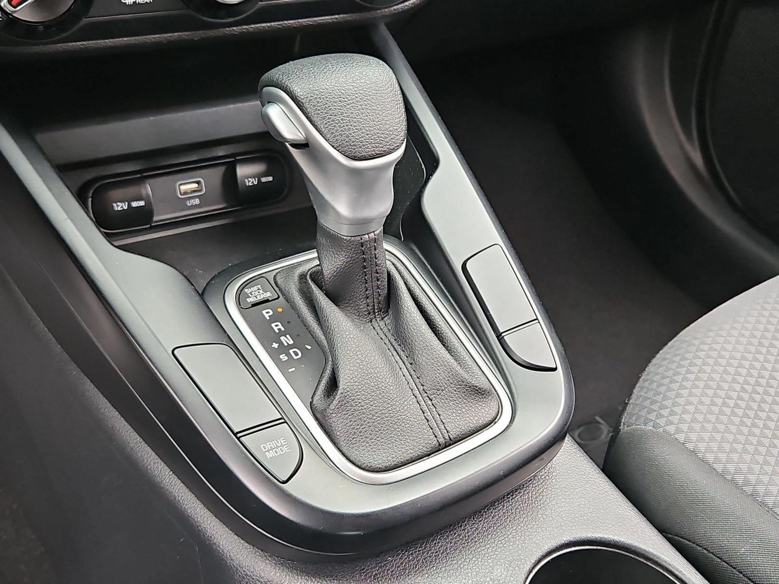 2023 Kia Soul LX - Photo 12