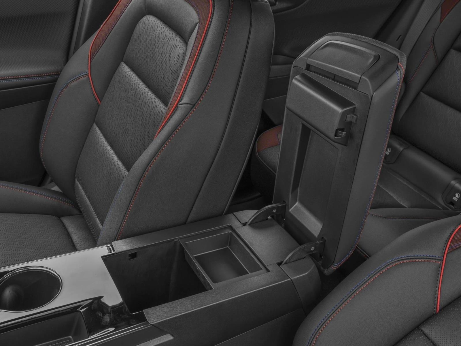2027 Chevrolet Equinox RS - Photo 10