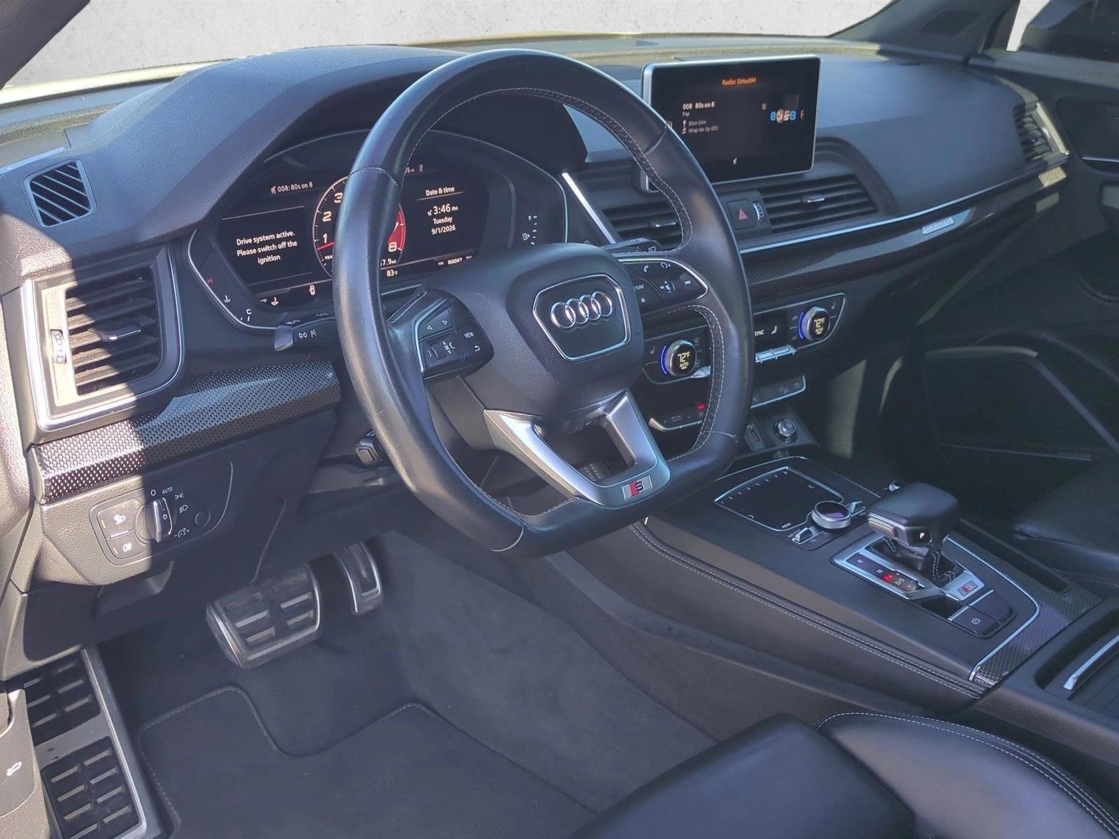 Thumbnail: 2020 Audi SQ5 - 3