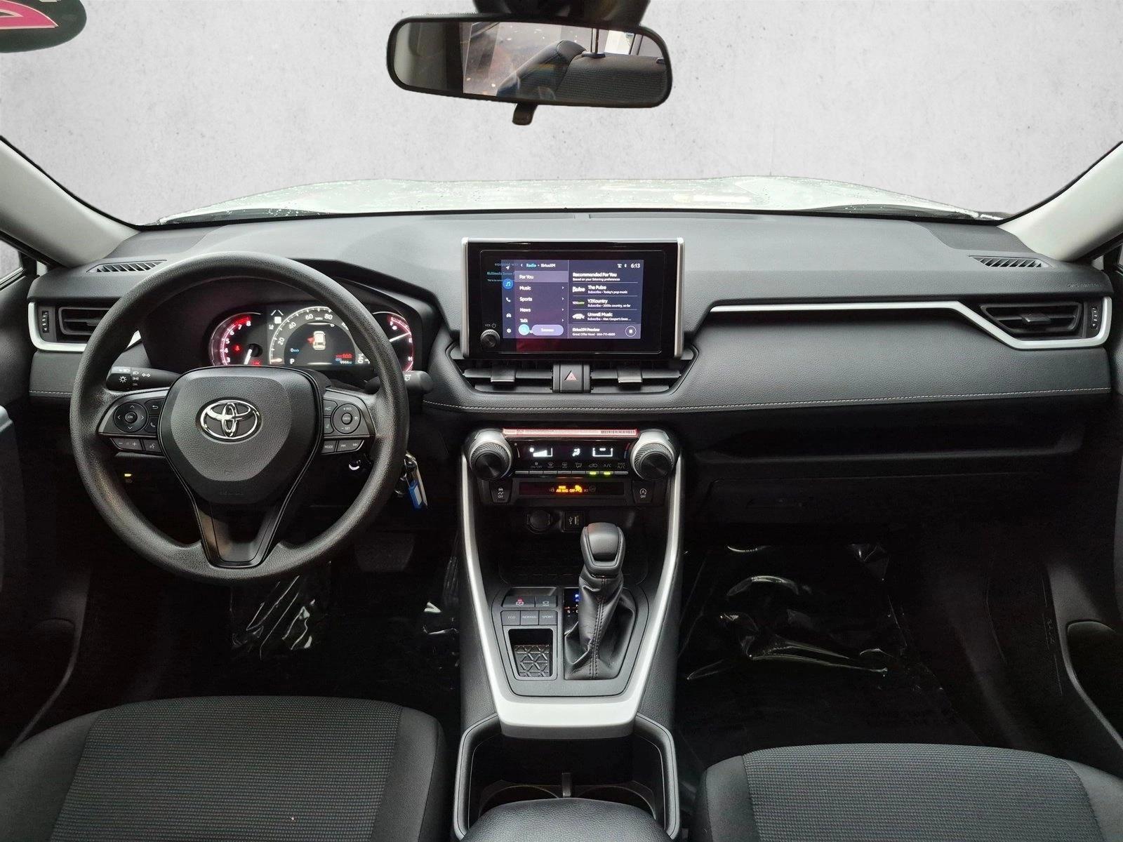 Thumbnail: 2025 Toyota RAV4 - 4