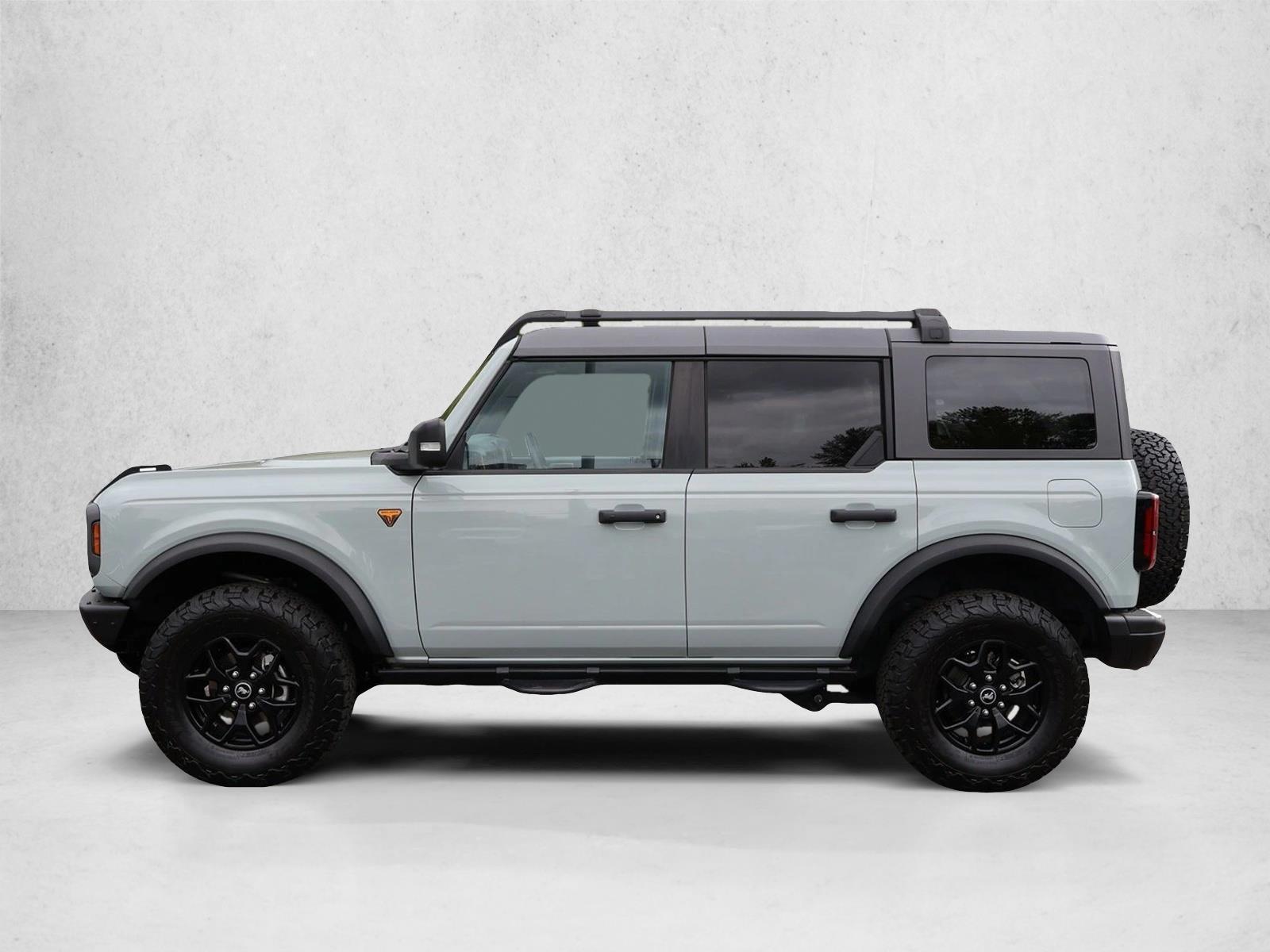 Thumbnail: 2023 Ford Bronco - 2