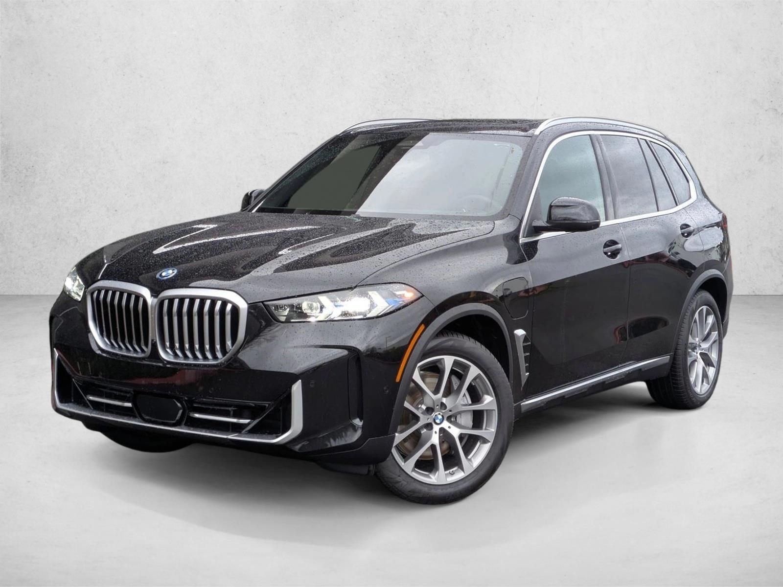 Thumbnail: 2026 BMW X5 - 1