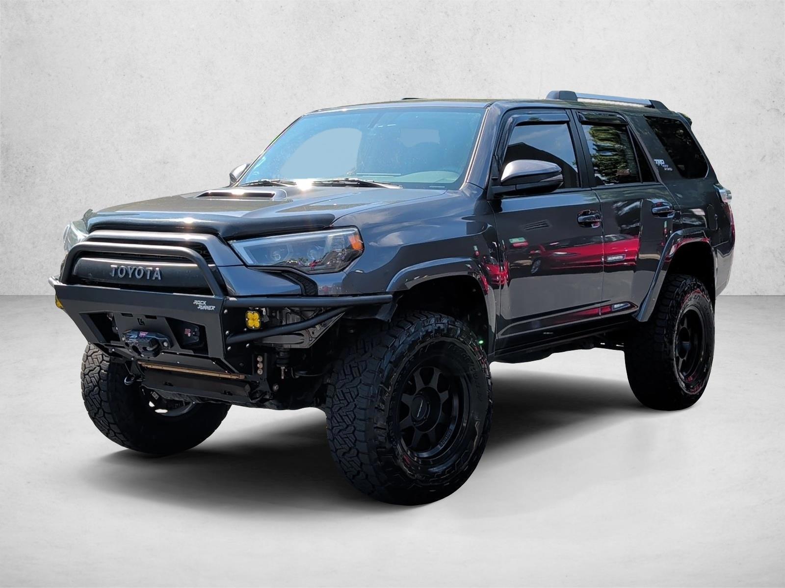Thumbnail: 2019 Toyota 4Runner - 1